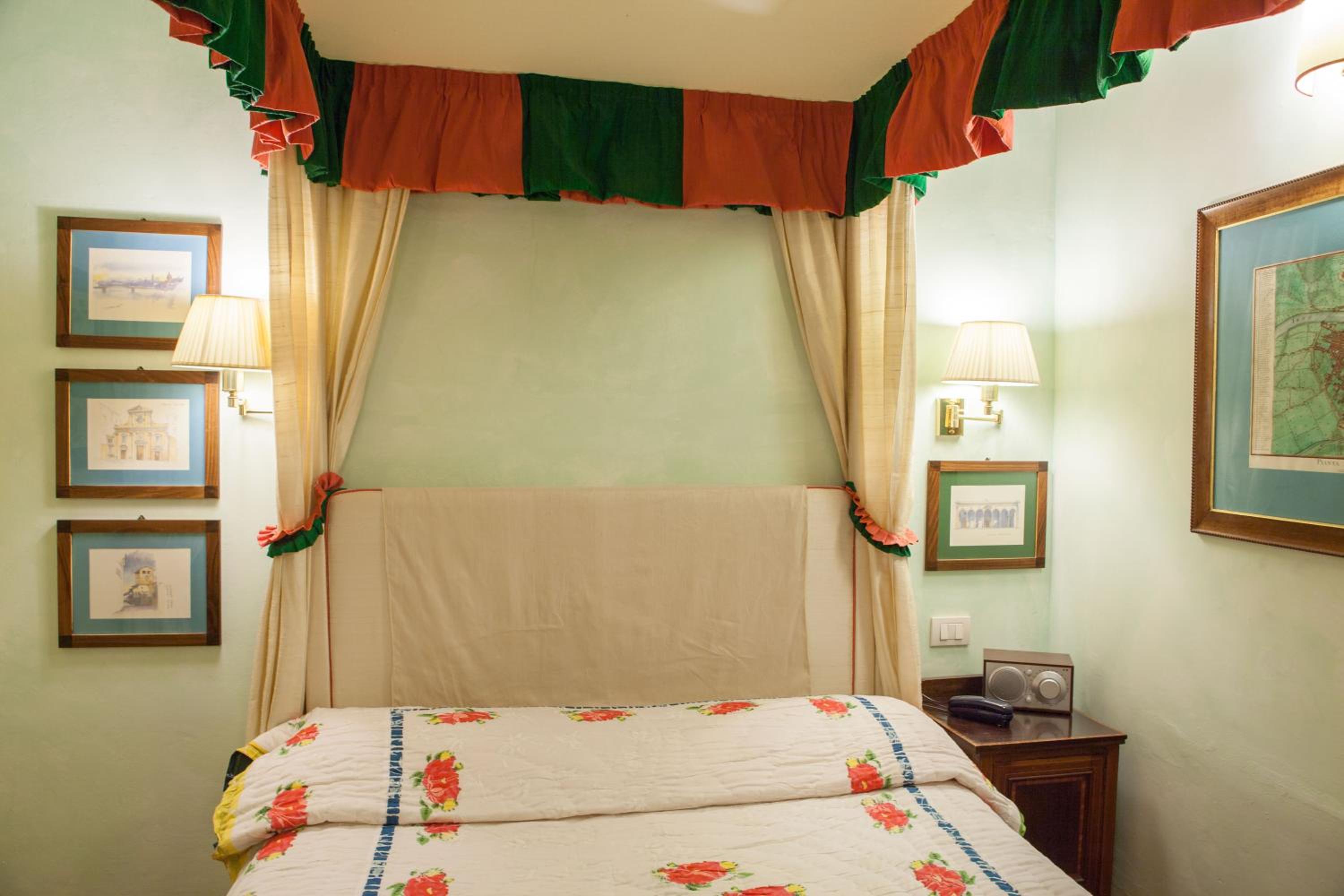 Deluxe Single Room photo 2