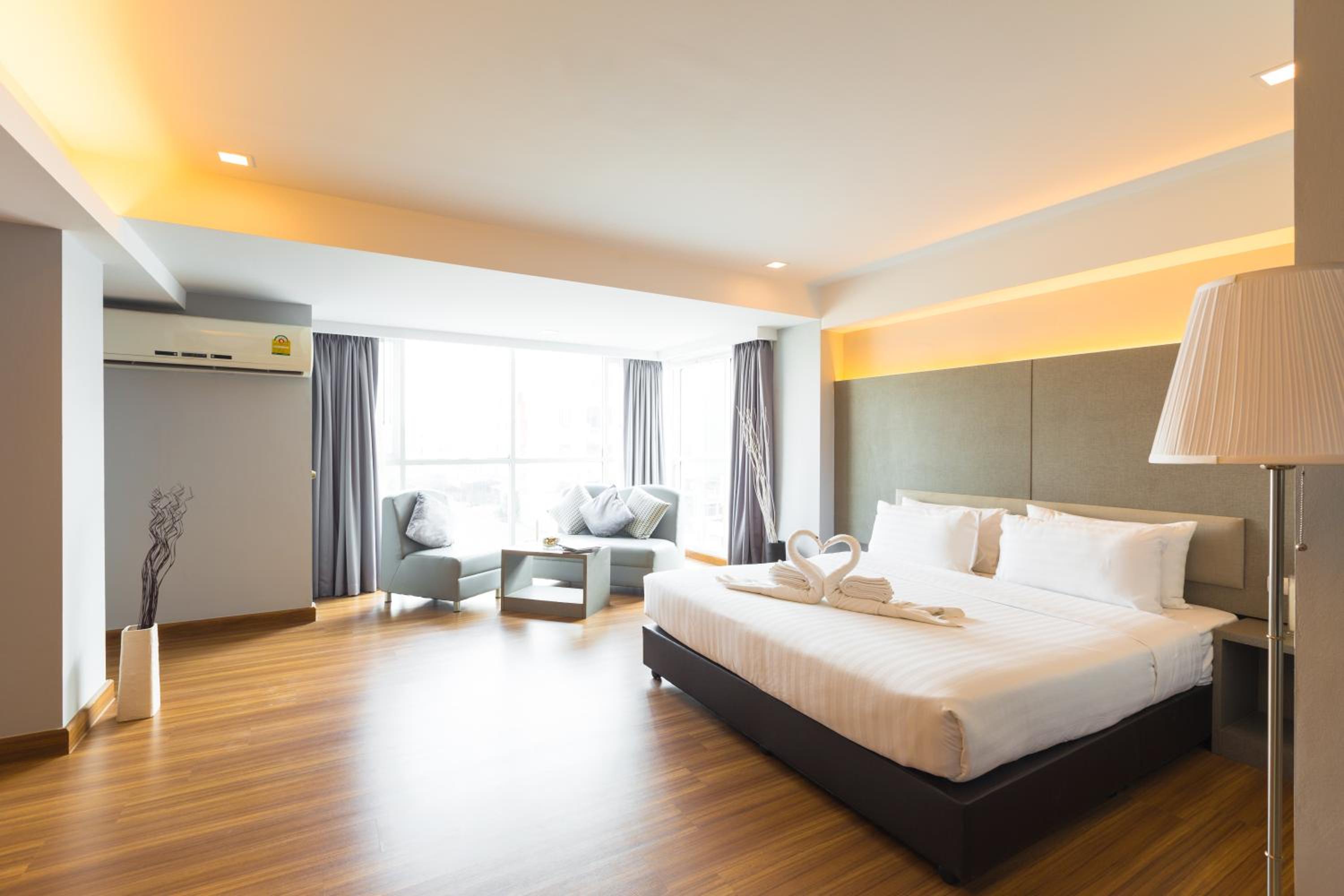 Deluxe Junior Suite