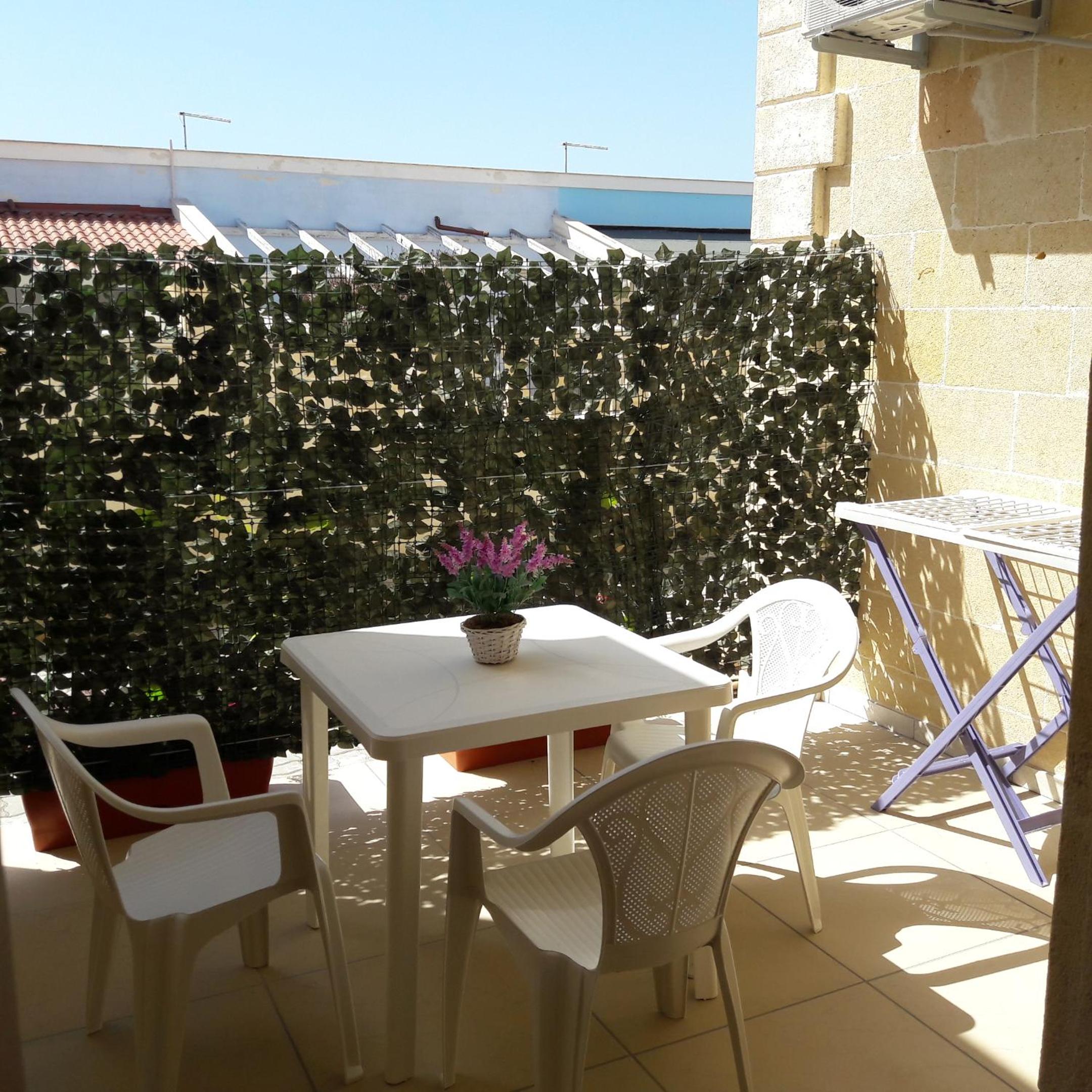Triple Room with Terrace photo 2