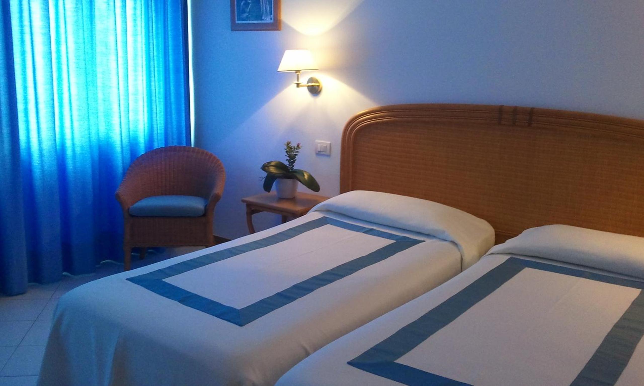 Double Room - Photo 4