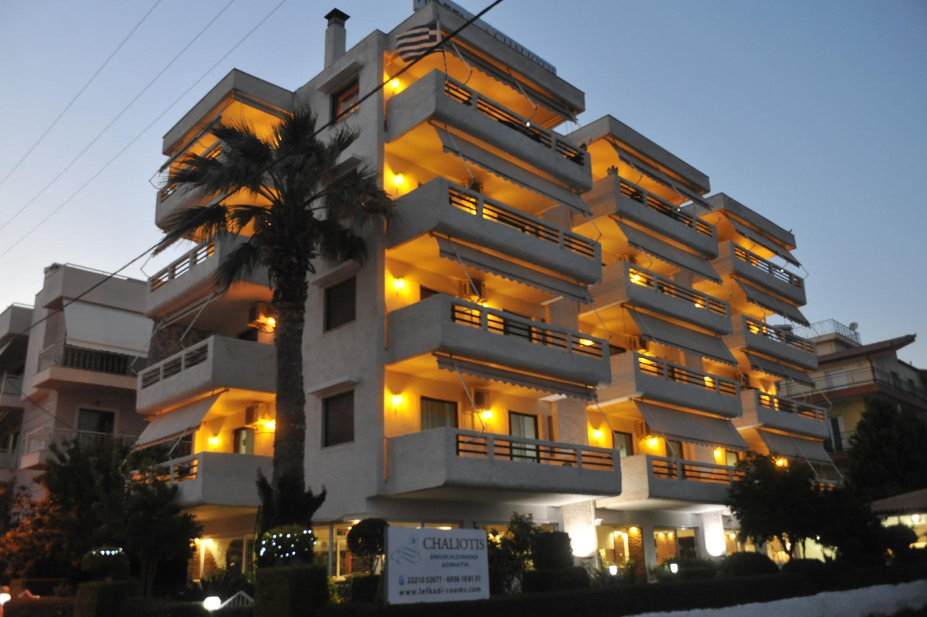 Apartment with Sea View - Photo 36