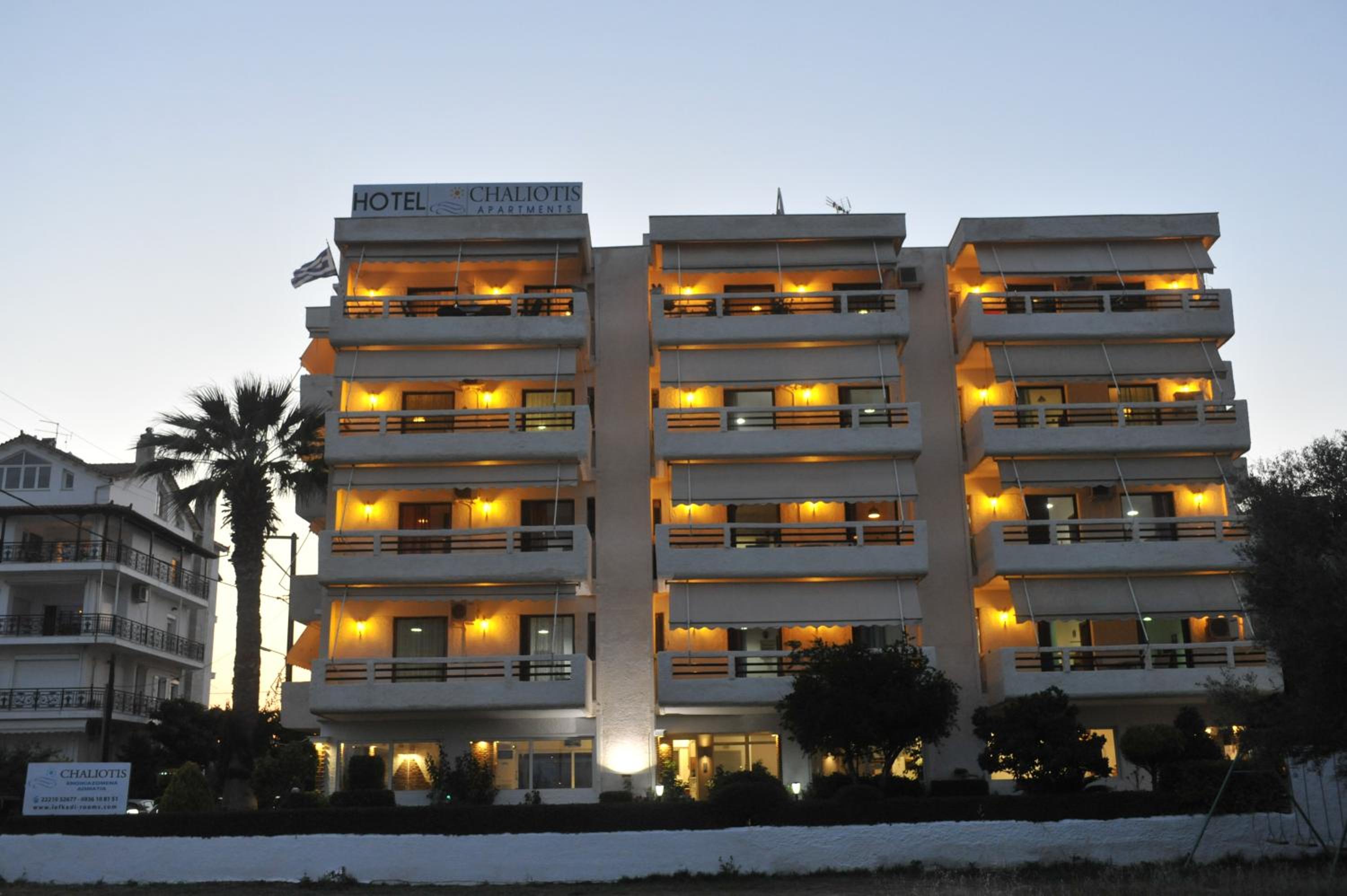 Apartment with Sea View - Photo 2