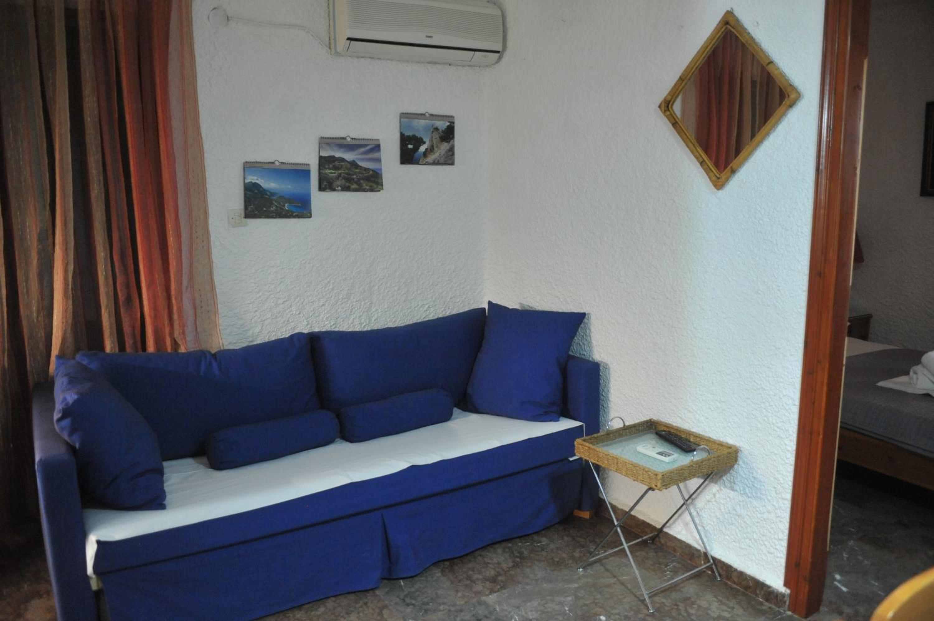 Apartment with Sea View - Photo 1