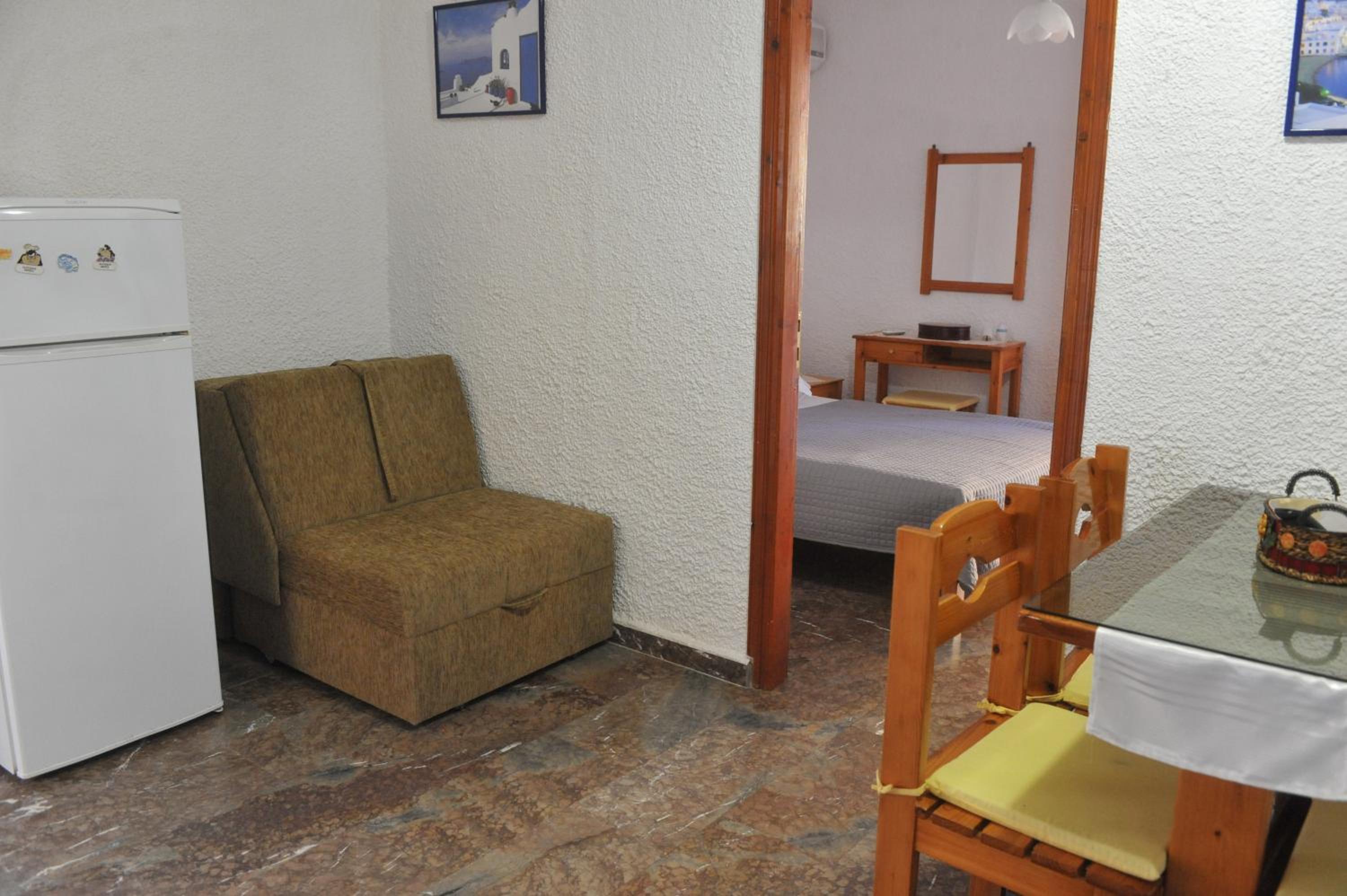 Apartment with Sea View - Photo 26