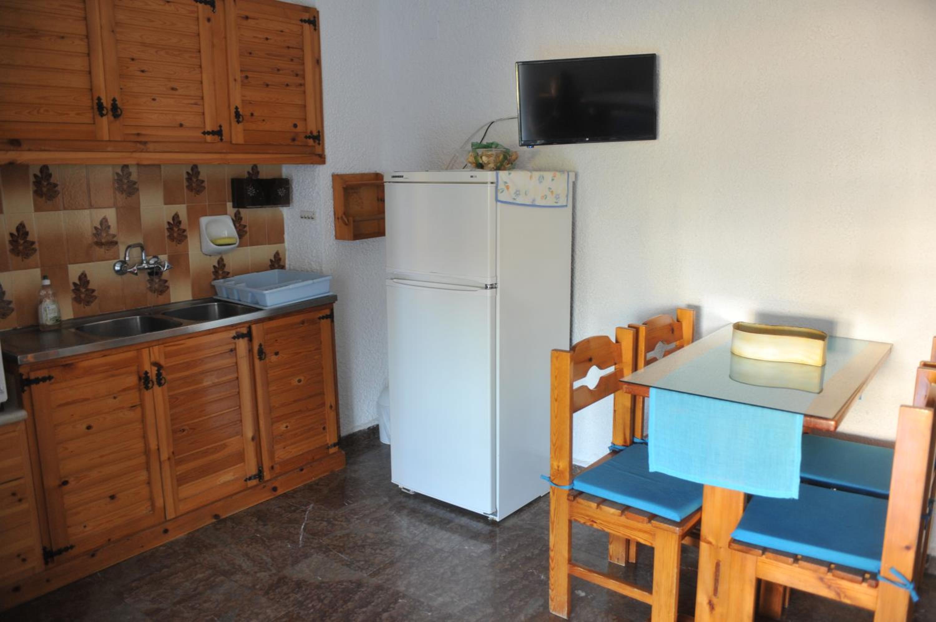 Apartment with Sea View - Photo 24