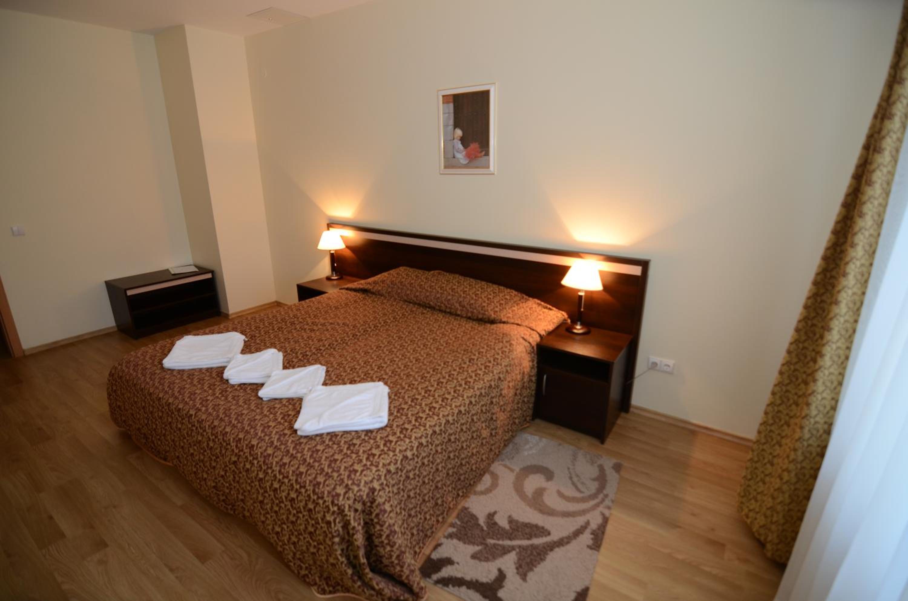 Triple Room - Photo 6