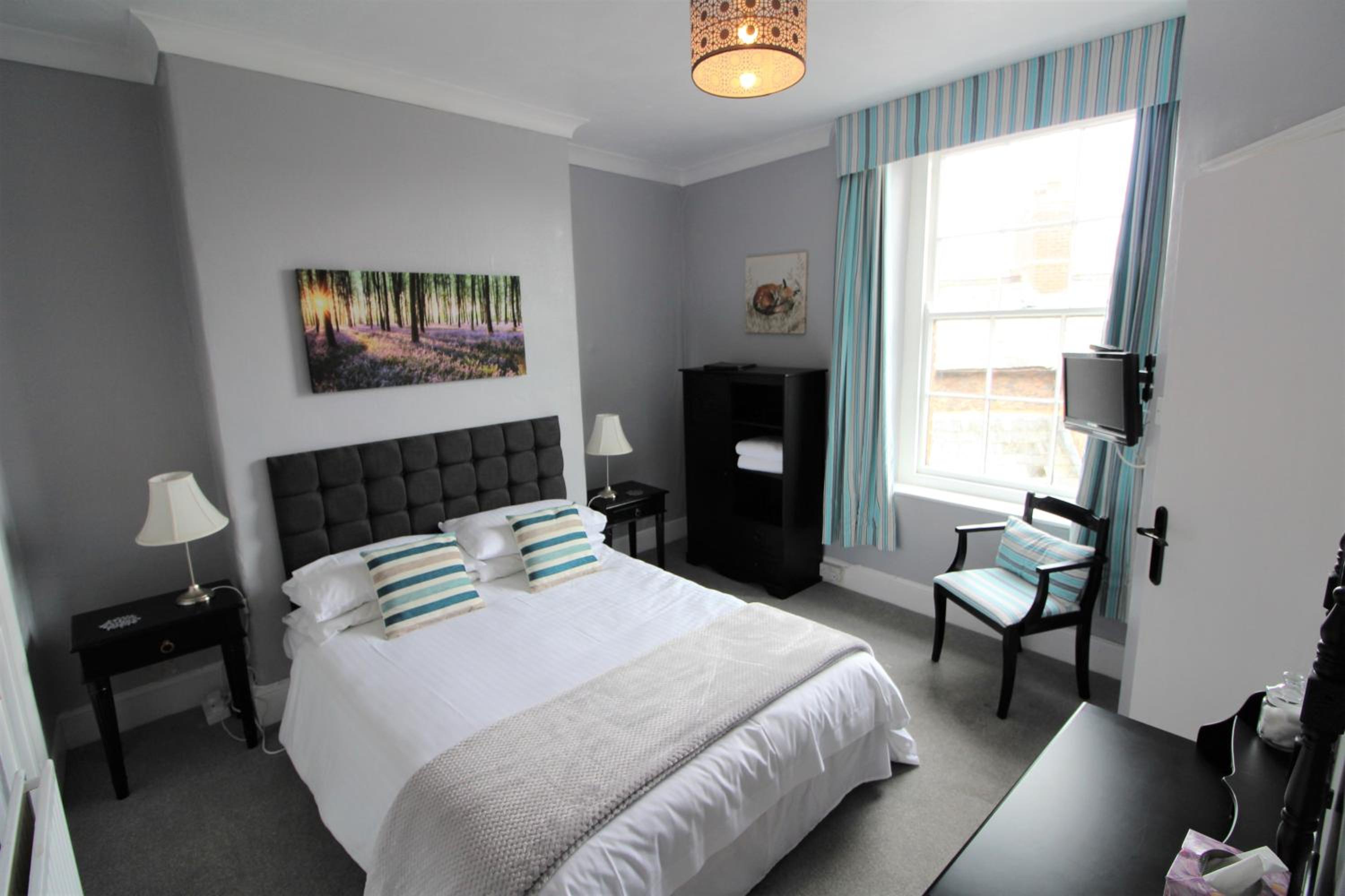 Double Room - Photo 2