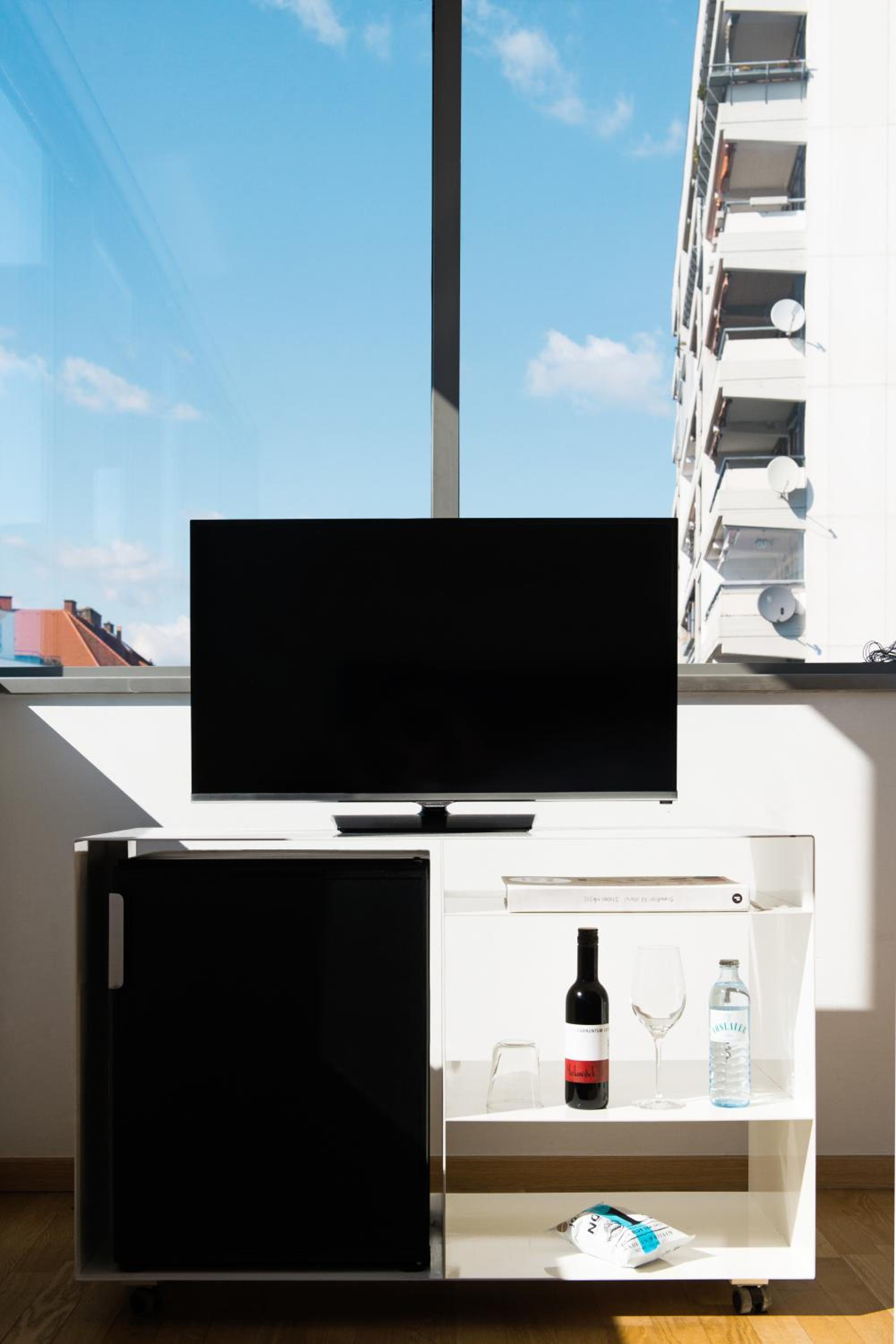 Apartment (2 Adults)