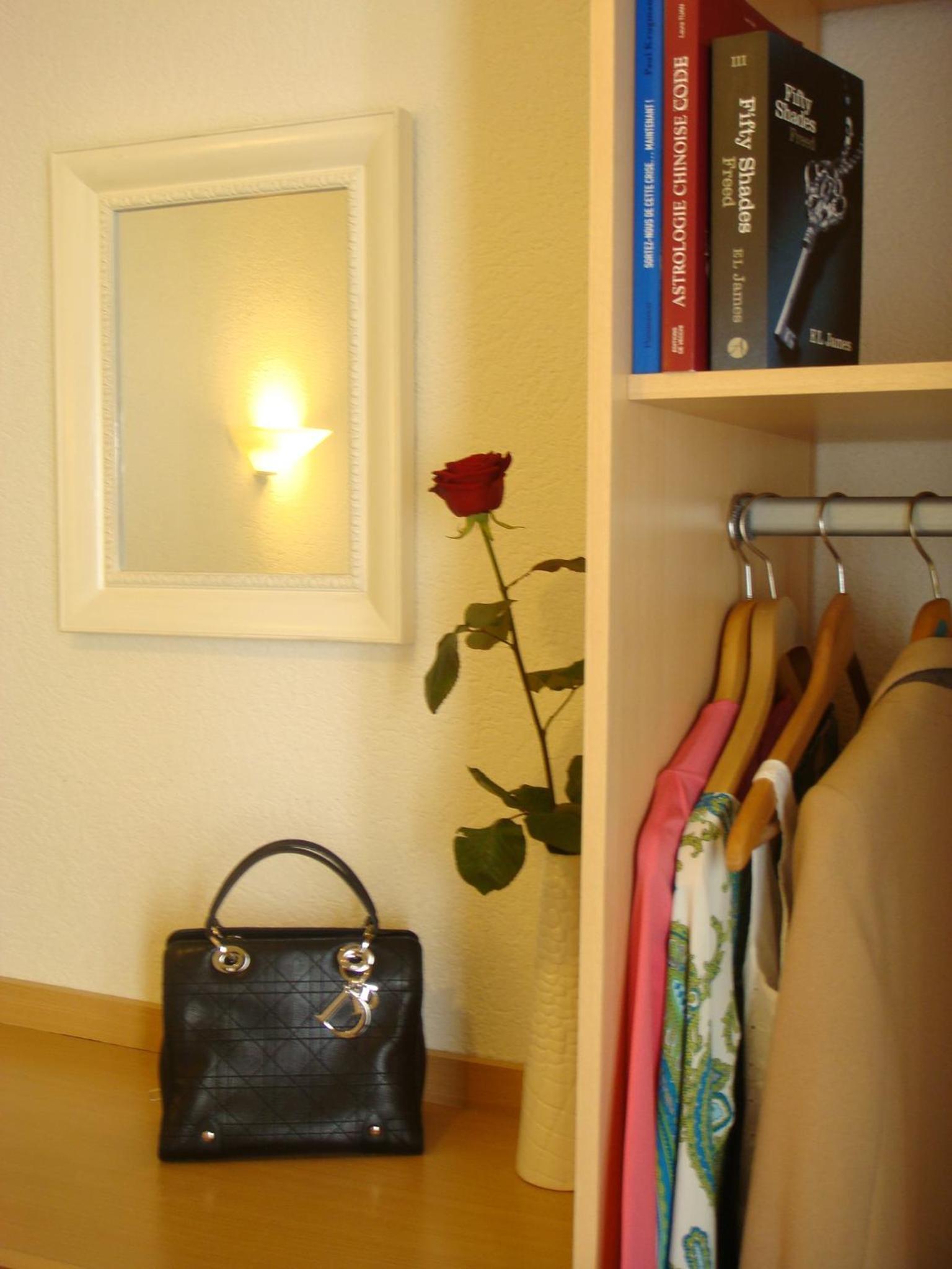 Standard Double Room - Photo 2