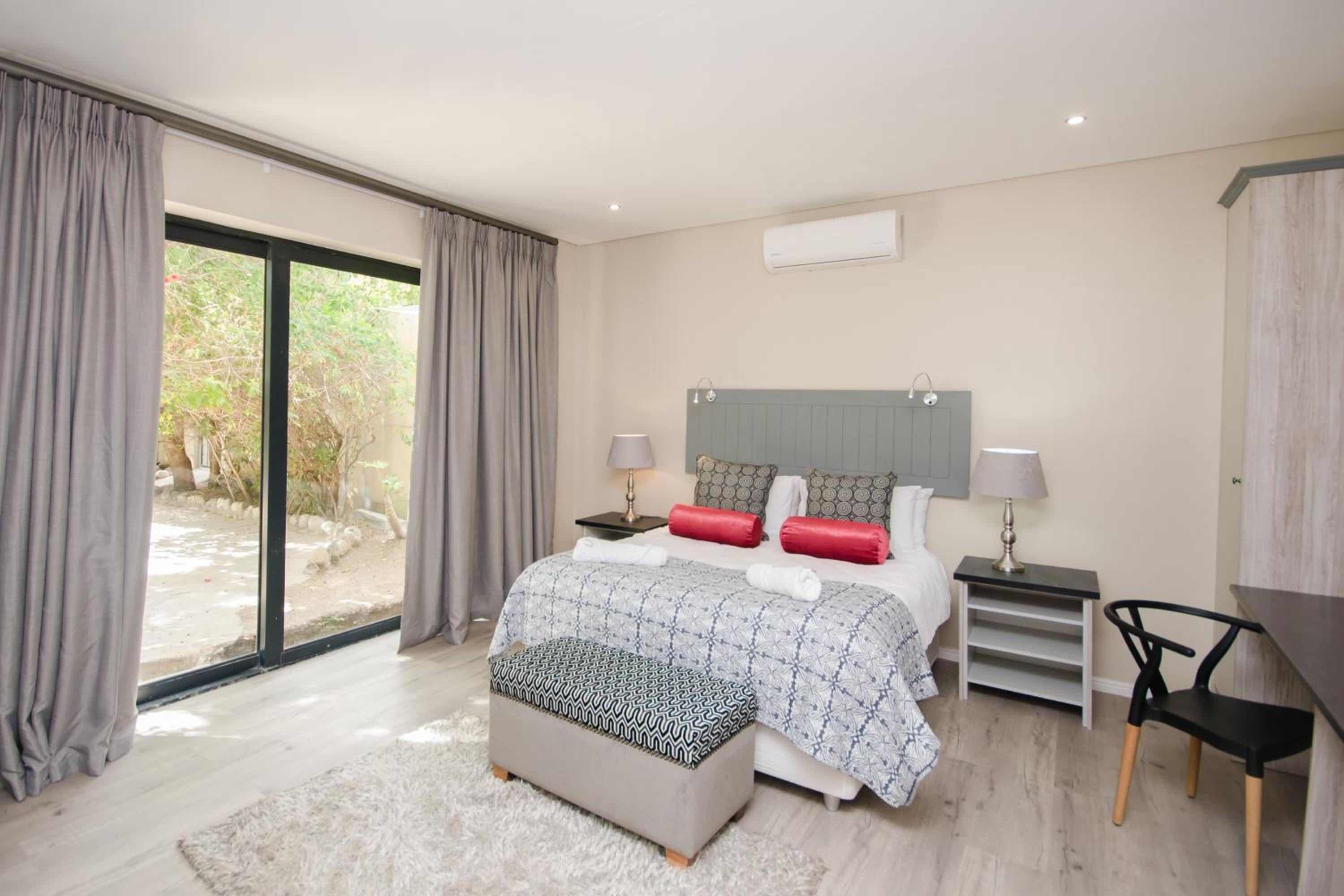 Double Room with Balcony photo 3