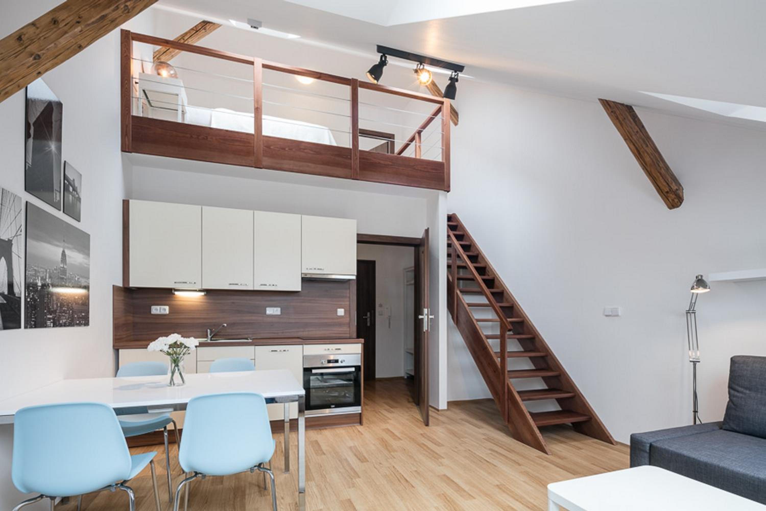 Maisonette photo 1