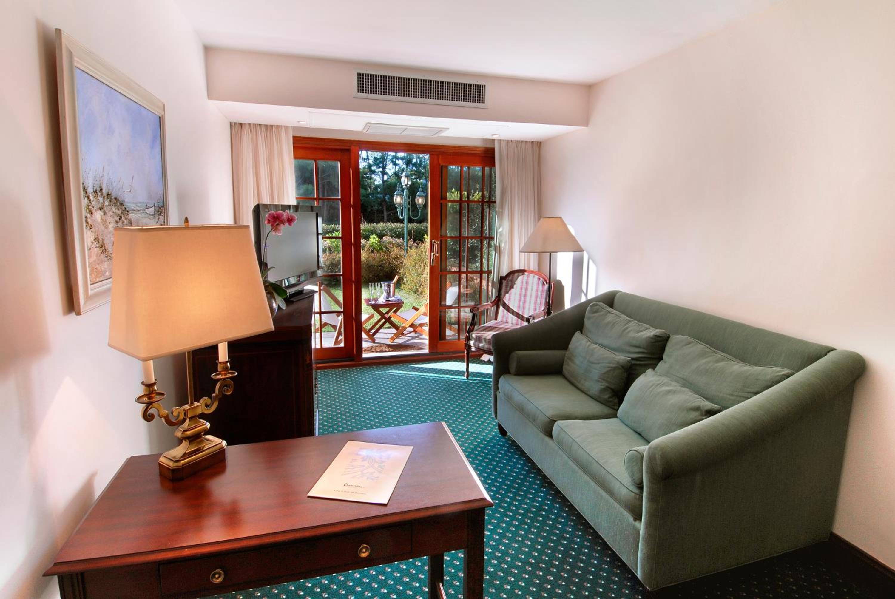 Classic Suite (3 Adults) photo 2