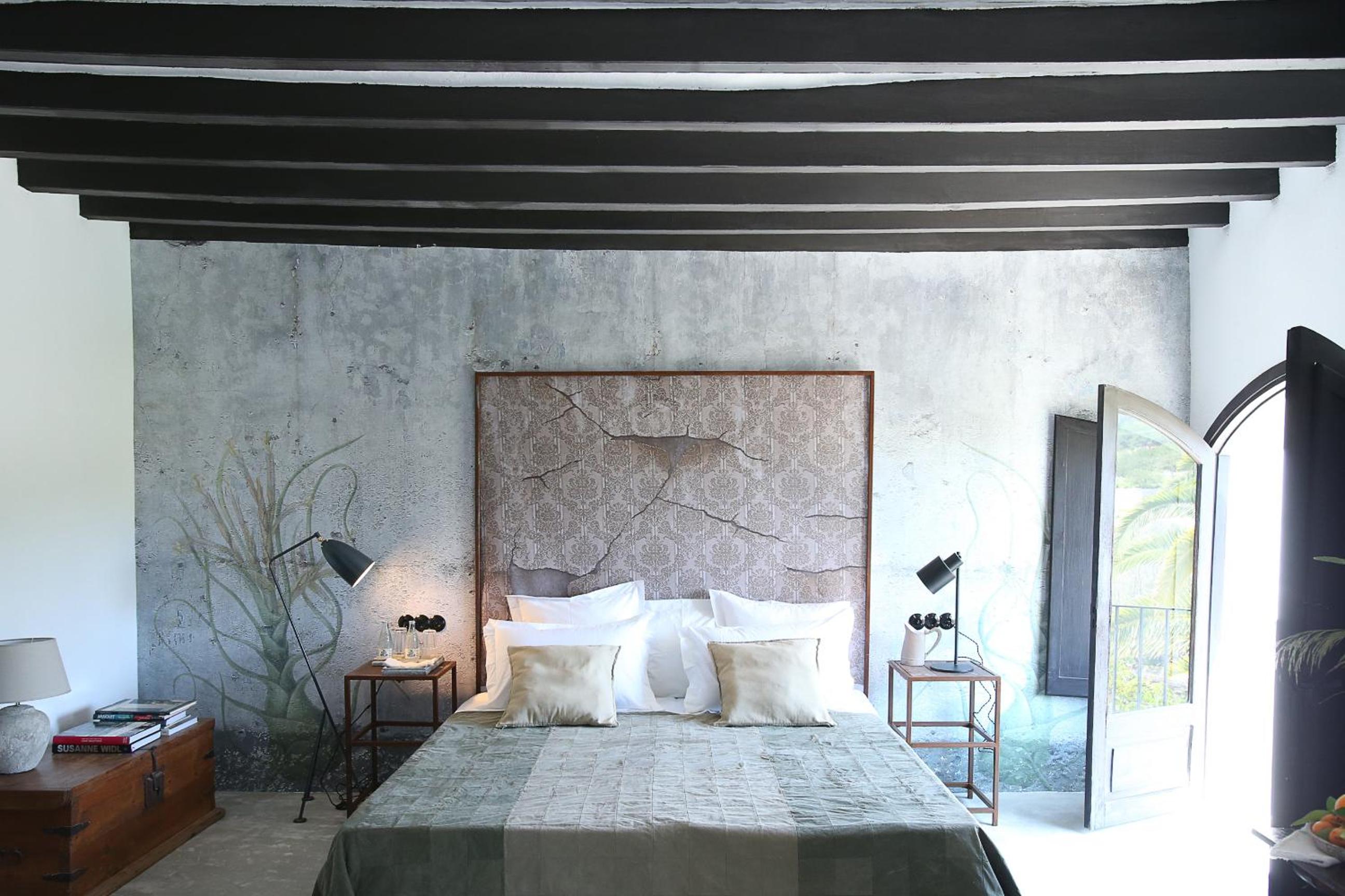 Deluxe Double Room with Bath