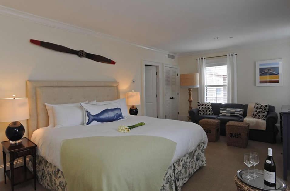King Room with Balcony photo 2