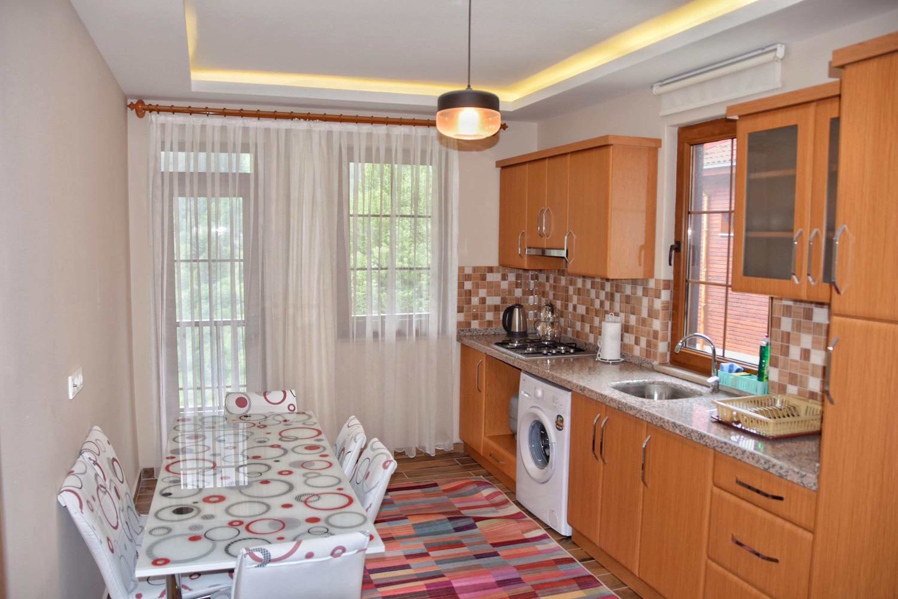 Two-Bedroom Apartment - Photo 16