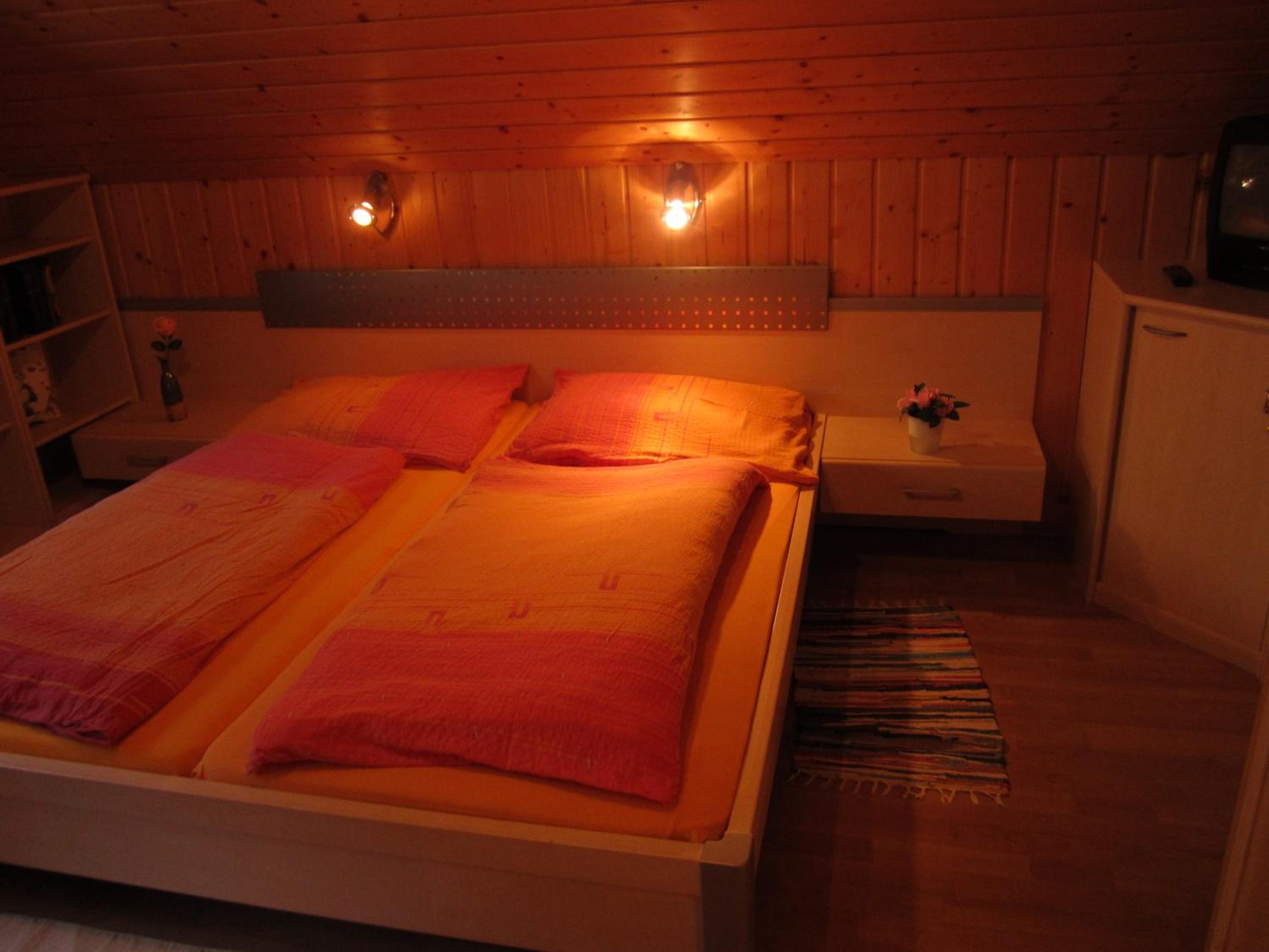 Double Room with Shared Bathroom photo 1