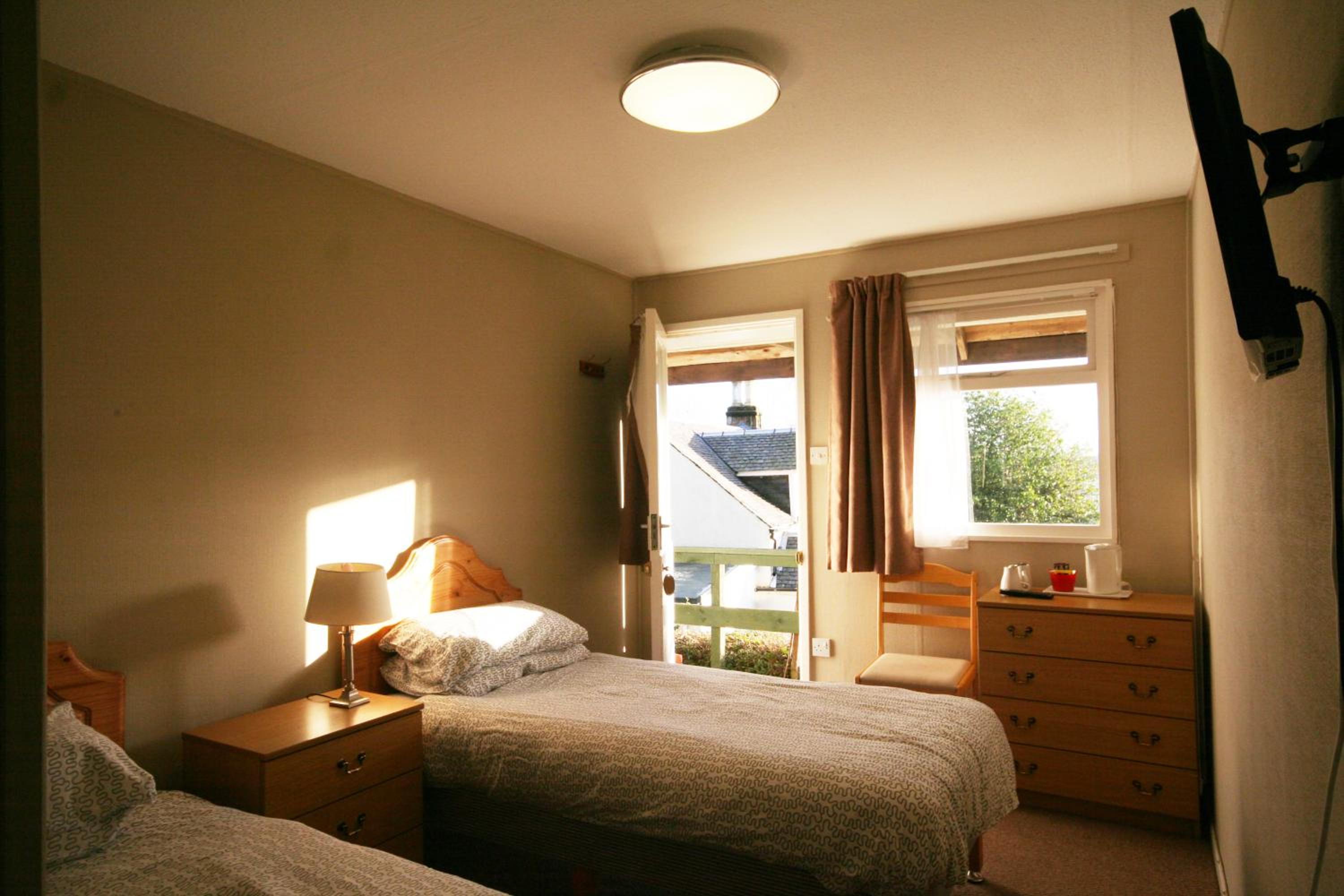 Sleep Hut Twin Room photo 1