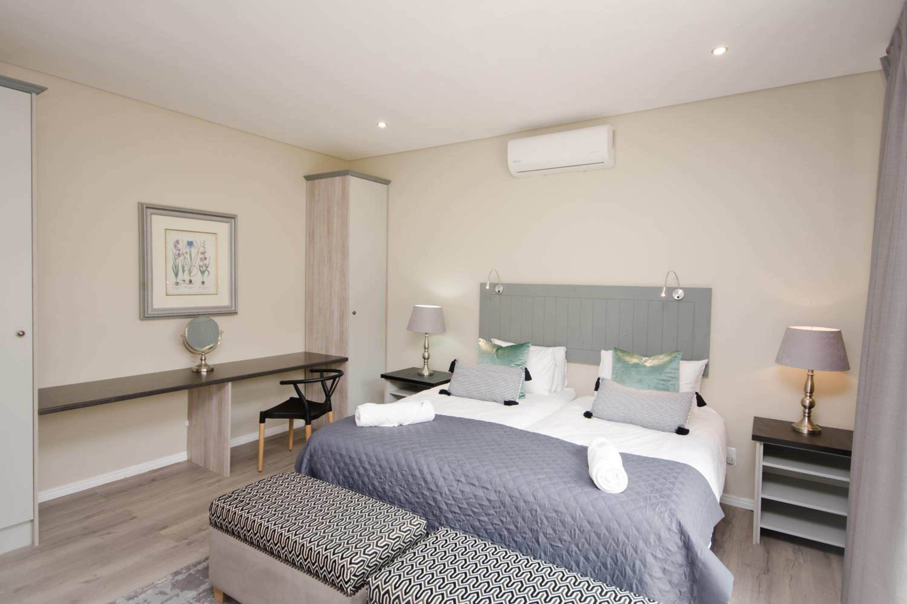 Double Room with Balcony photo 3
