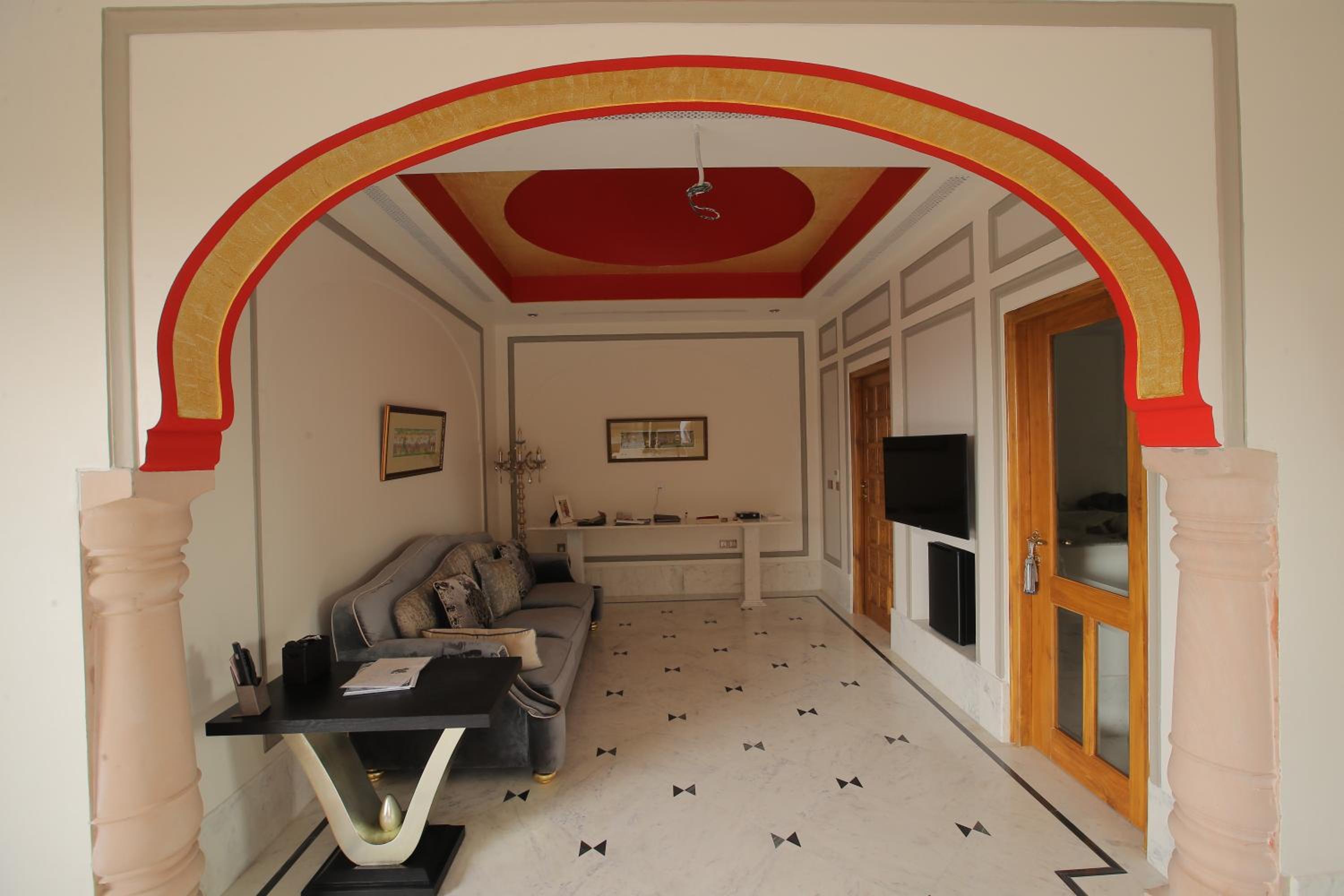  Royal Exclusive Villa Suite with Private Pool : Welcome drink on arrival, 2 pints of Kingfisher lager beer, One child up to 10 years complimentary without extra bed,20% discount on all resort services   - Photo 23