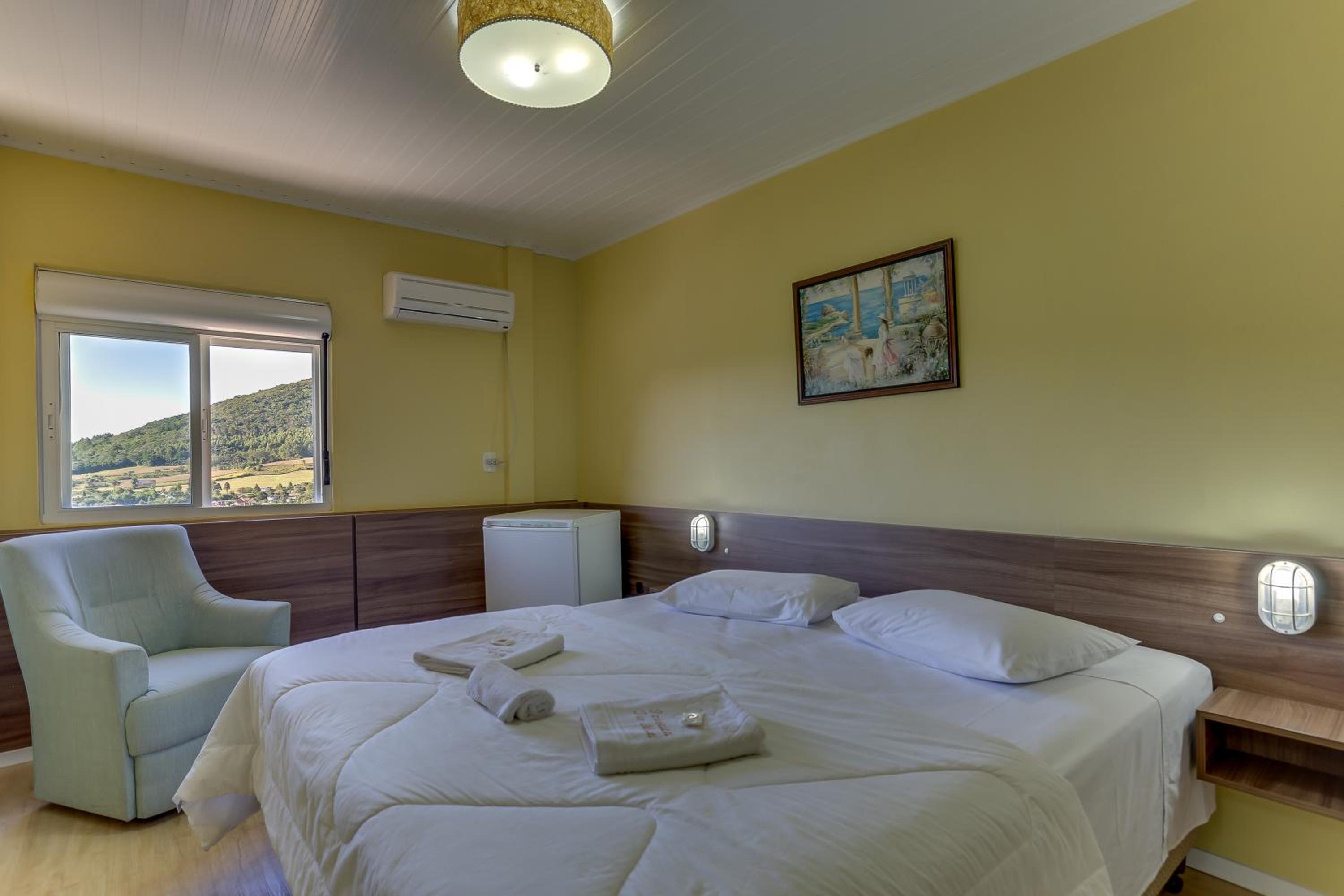 Double Room - Photo 13