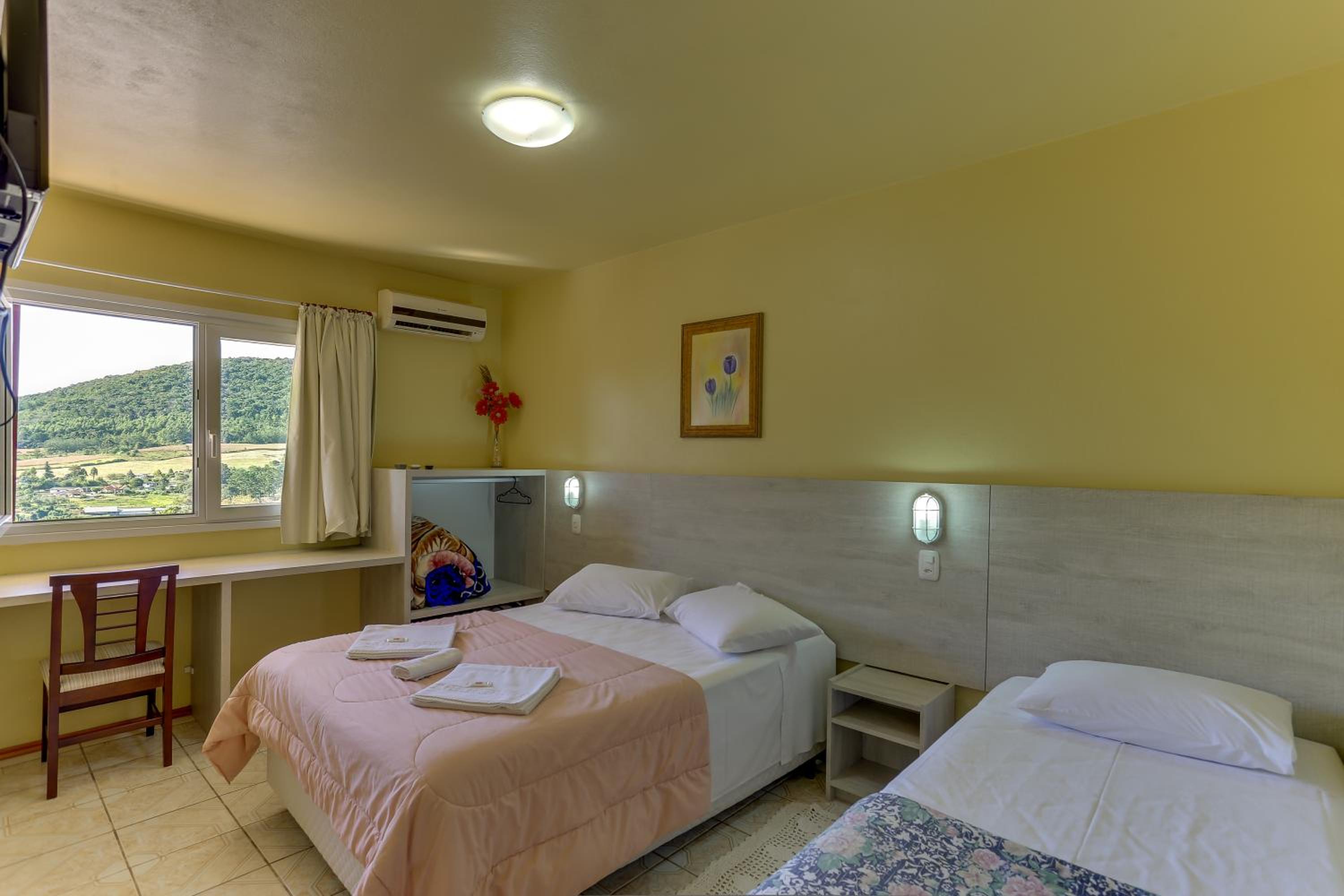 Triple Room - Photo 5