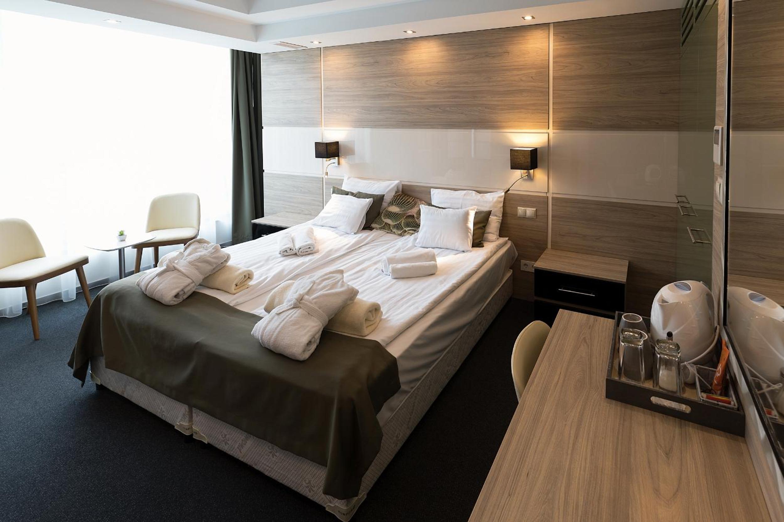 Deluxe Double or Twin Room with Garden photo 1