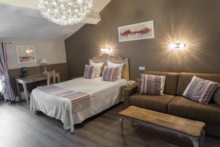 Superior Quadruple Room - Photo 3