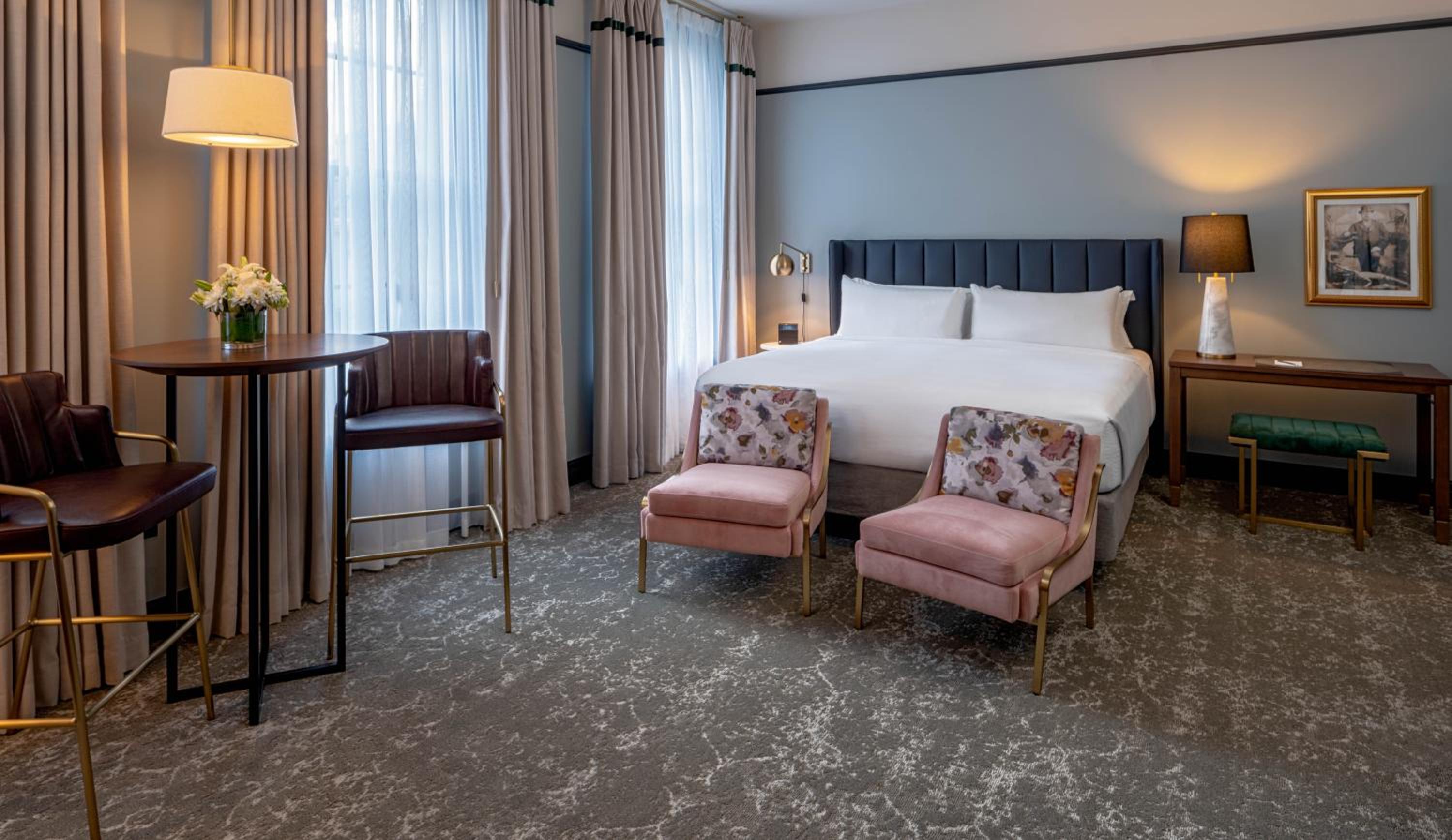 Deluxe King Room - Photo 1