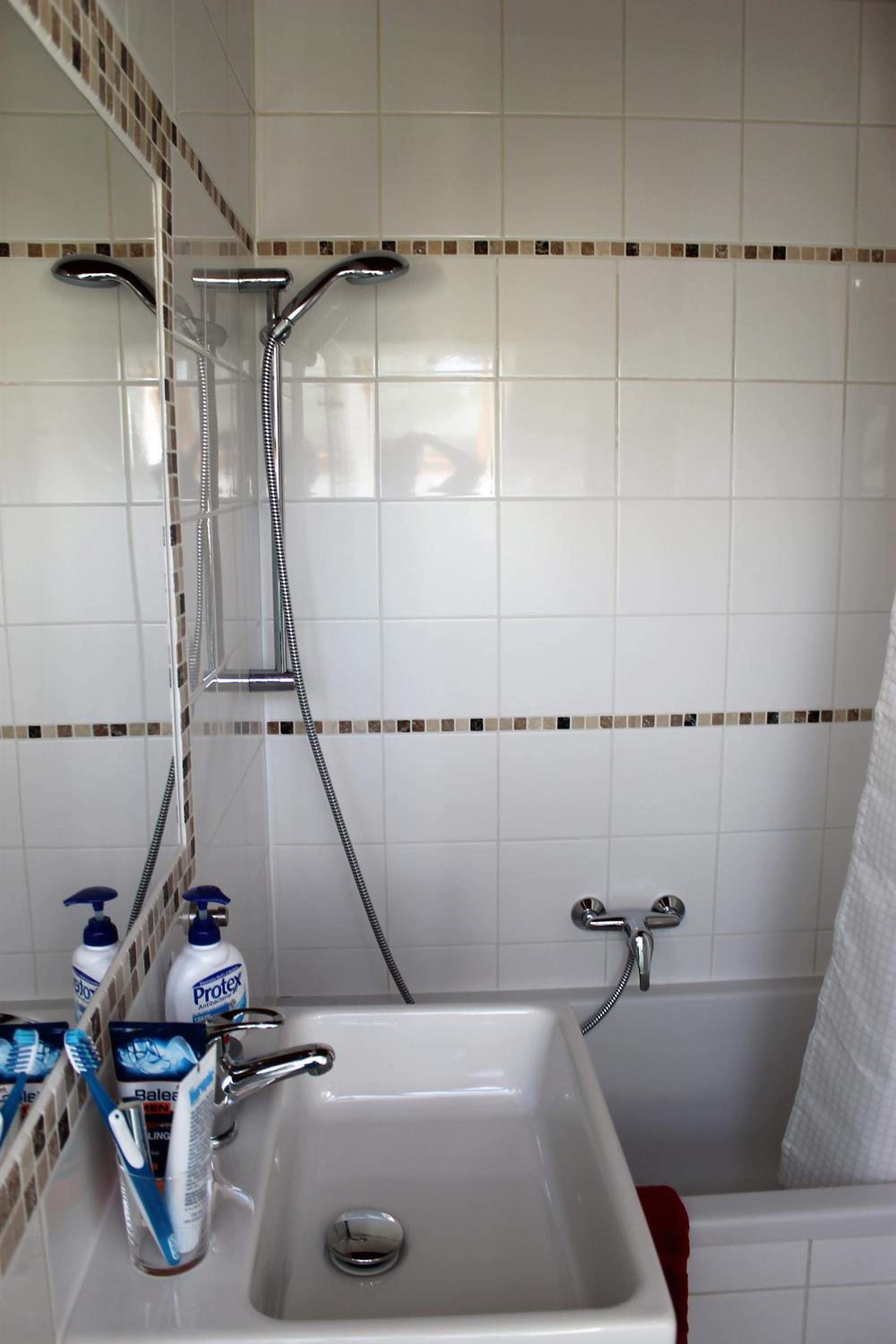 Studio Apartment photo 3