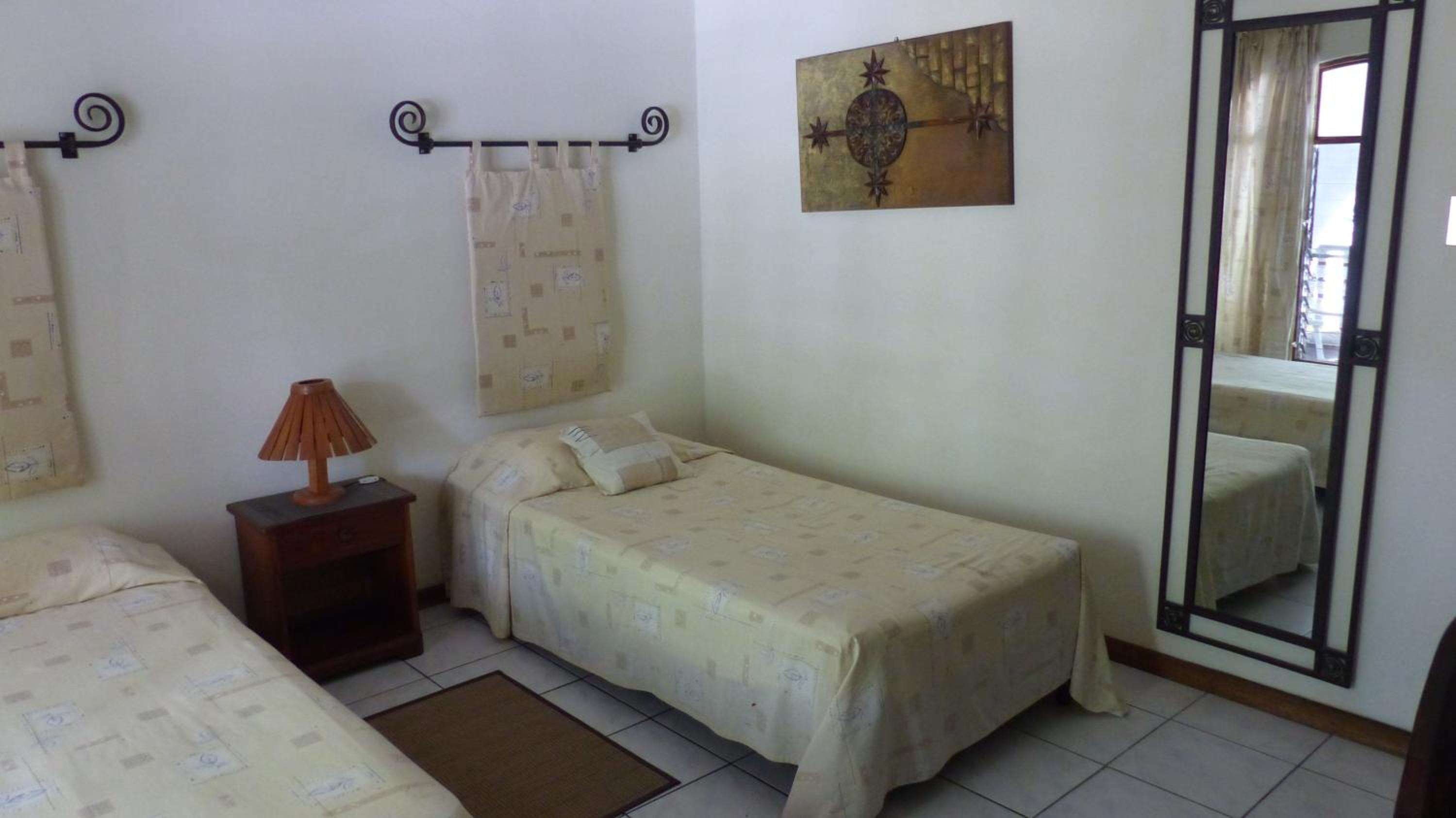 Standard Twin Room photo 1