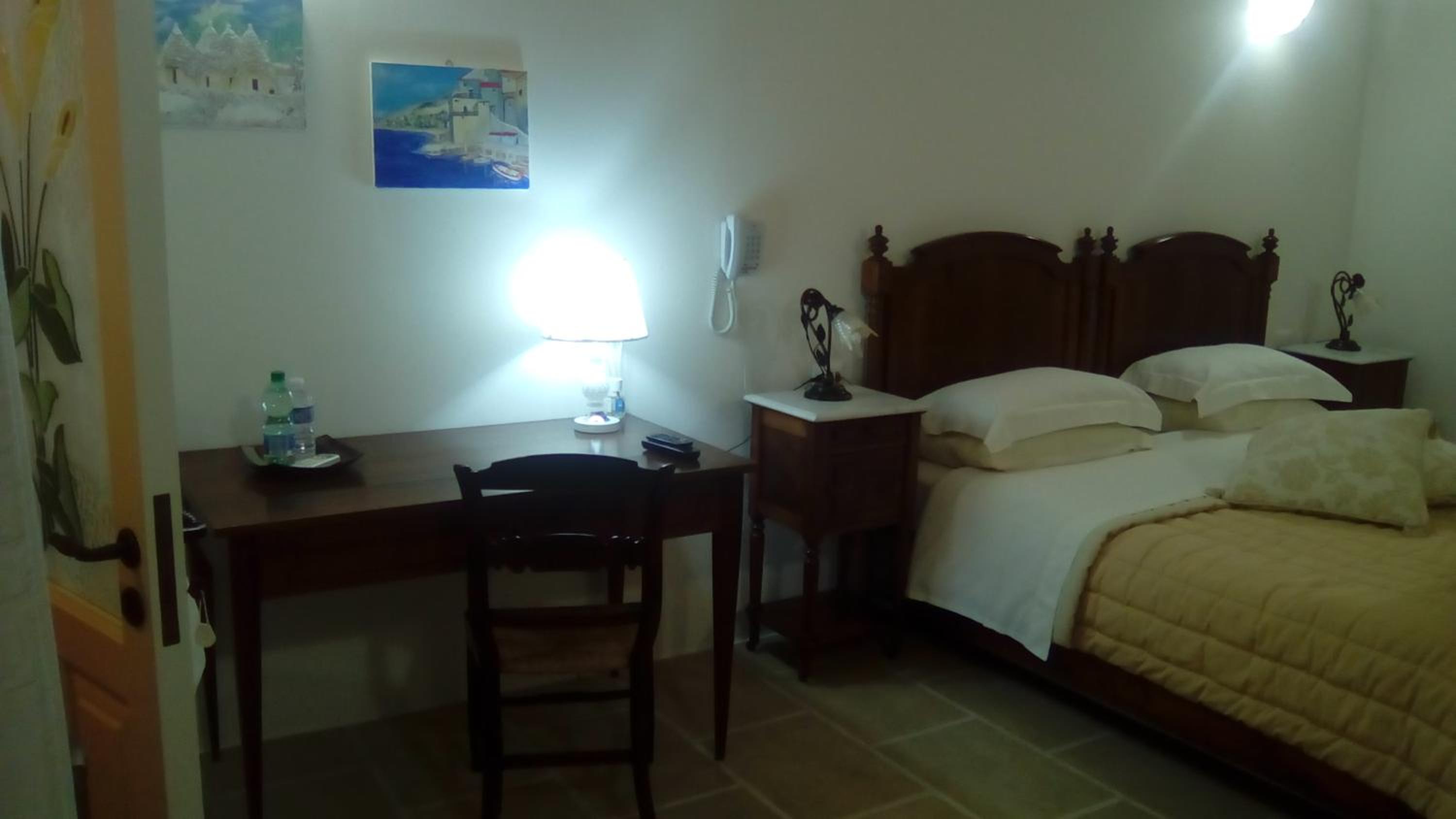 Superior King Room photo 2