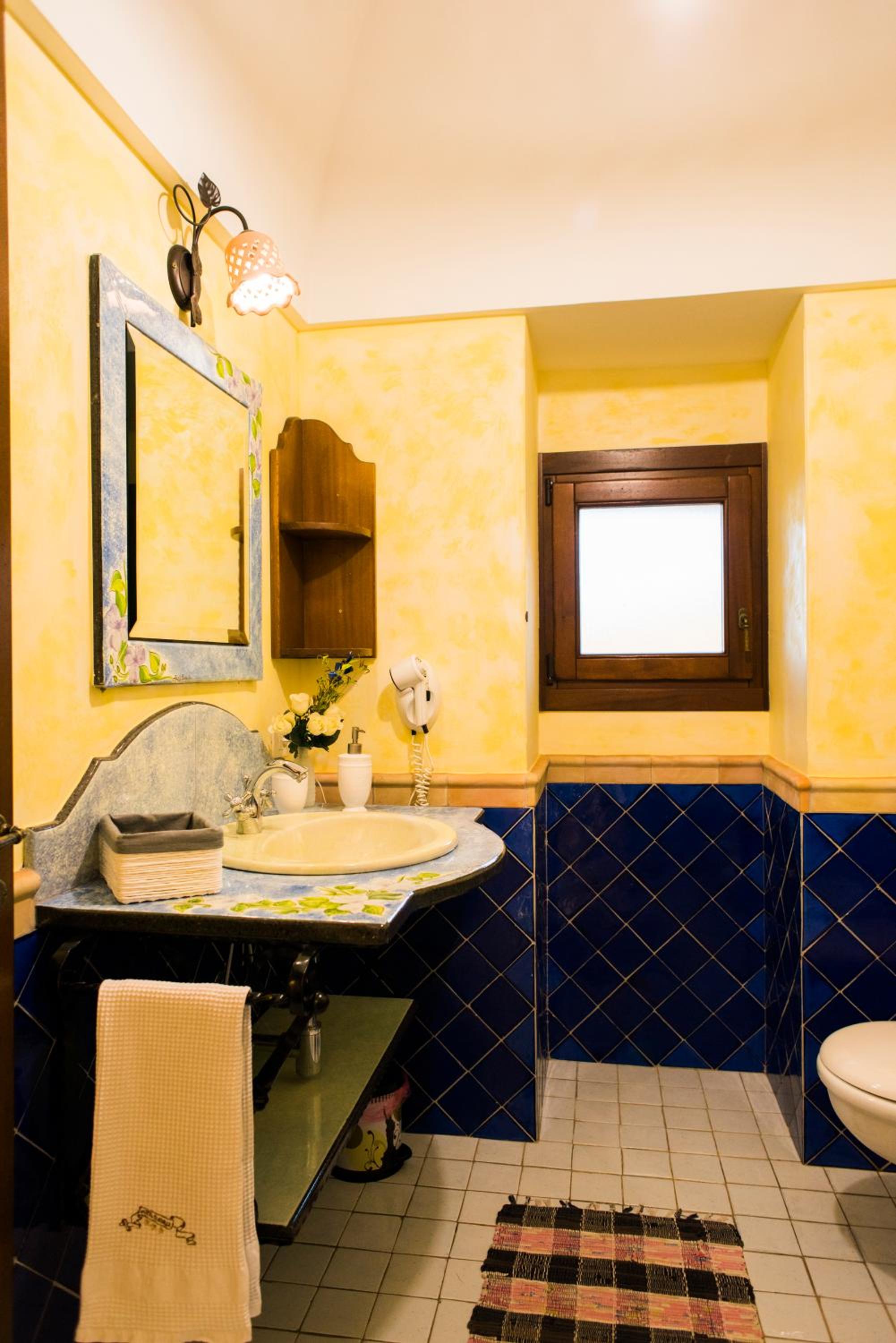 One-Bedroom House photo 3