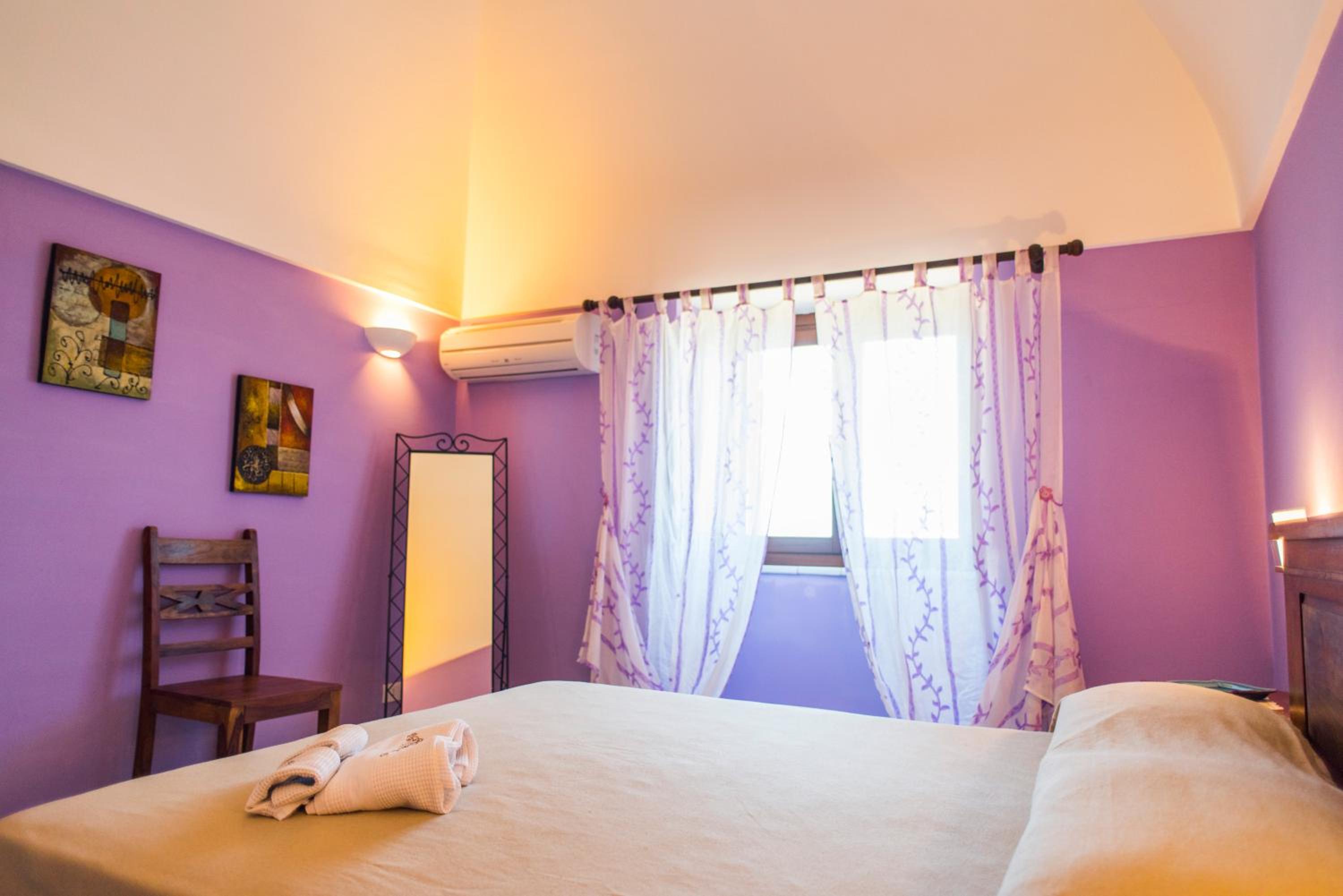 One-Bedroom House photo 3