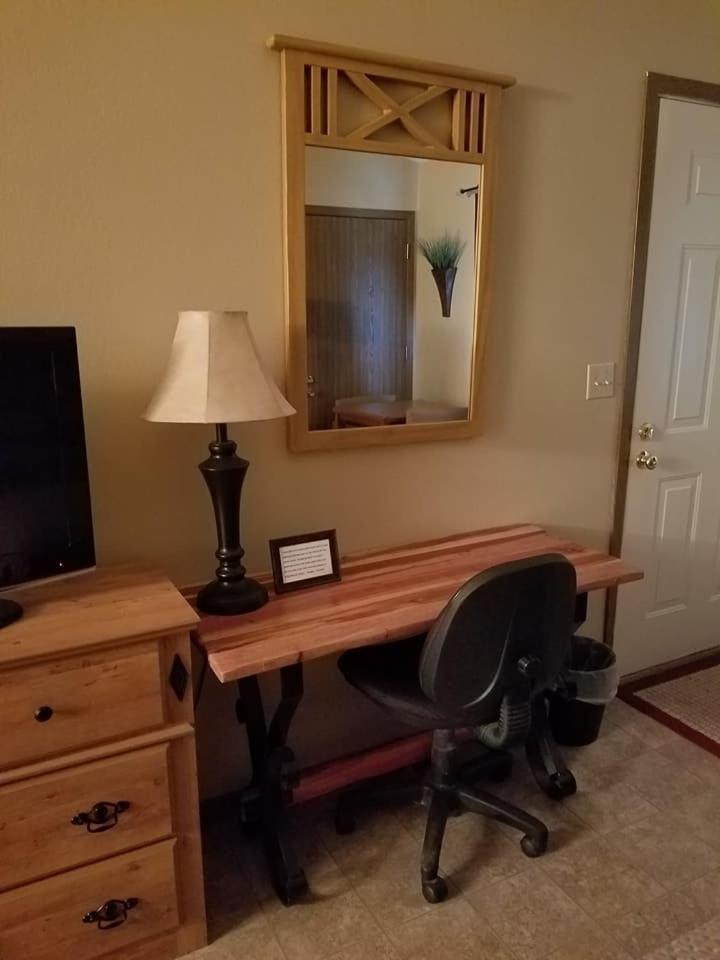 Standard Queen Room - Photo 3