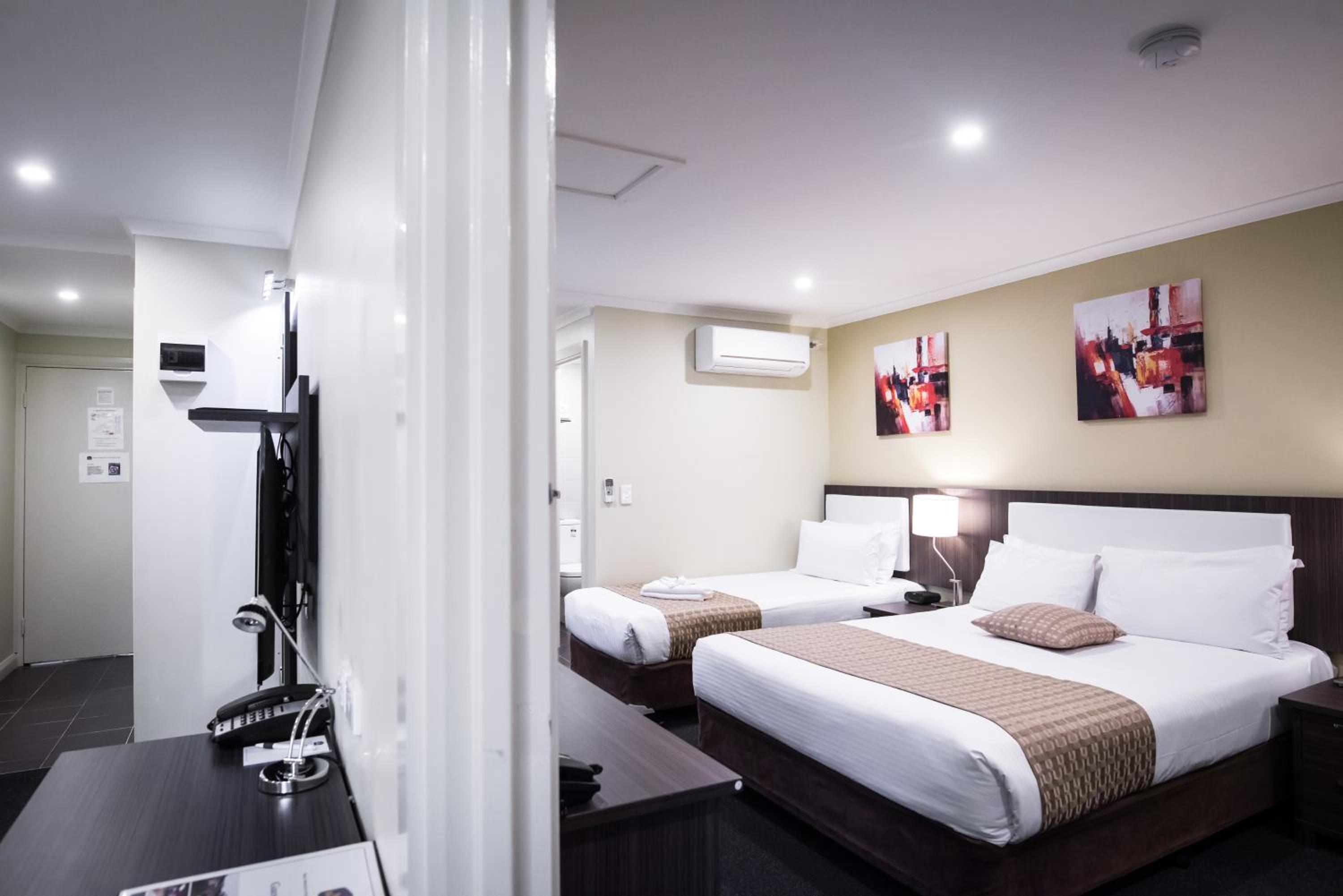 Two-Bedroom Suite