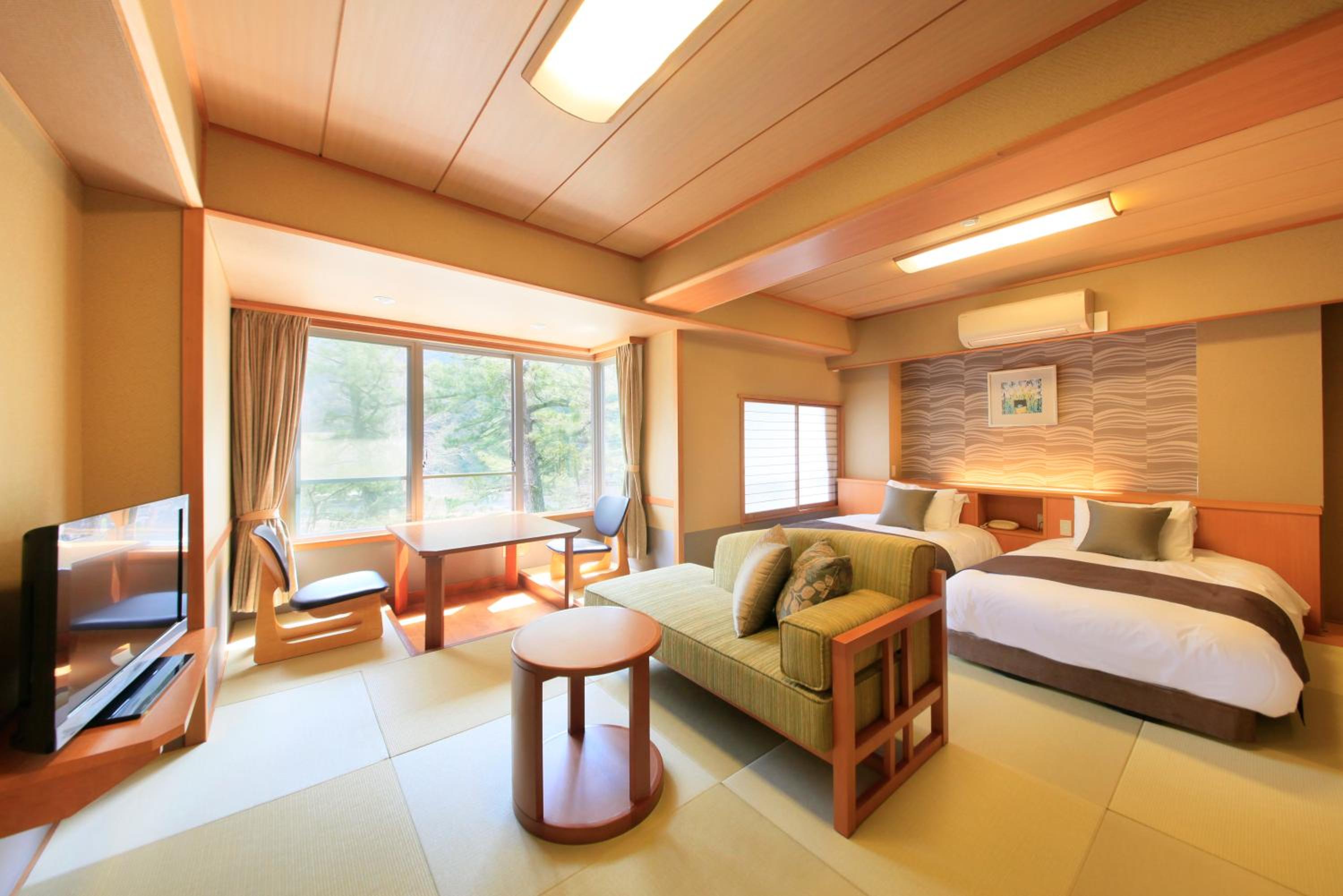 Japanese-Style Twin Room
