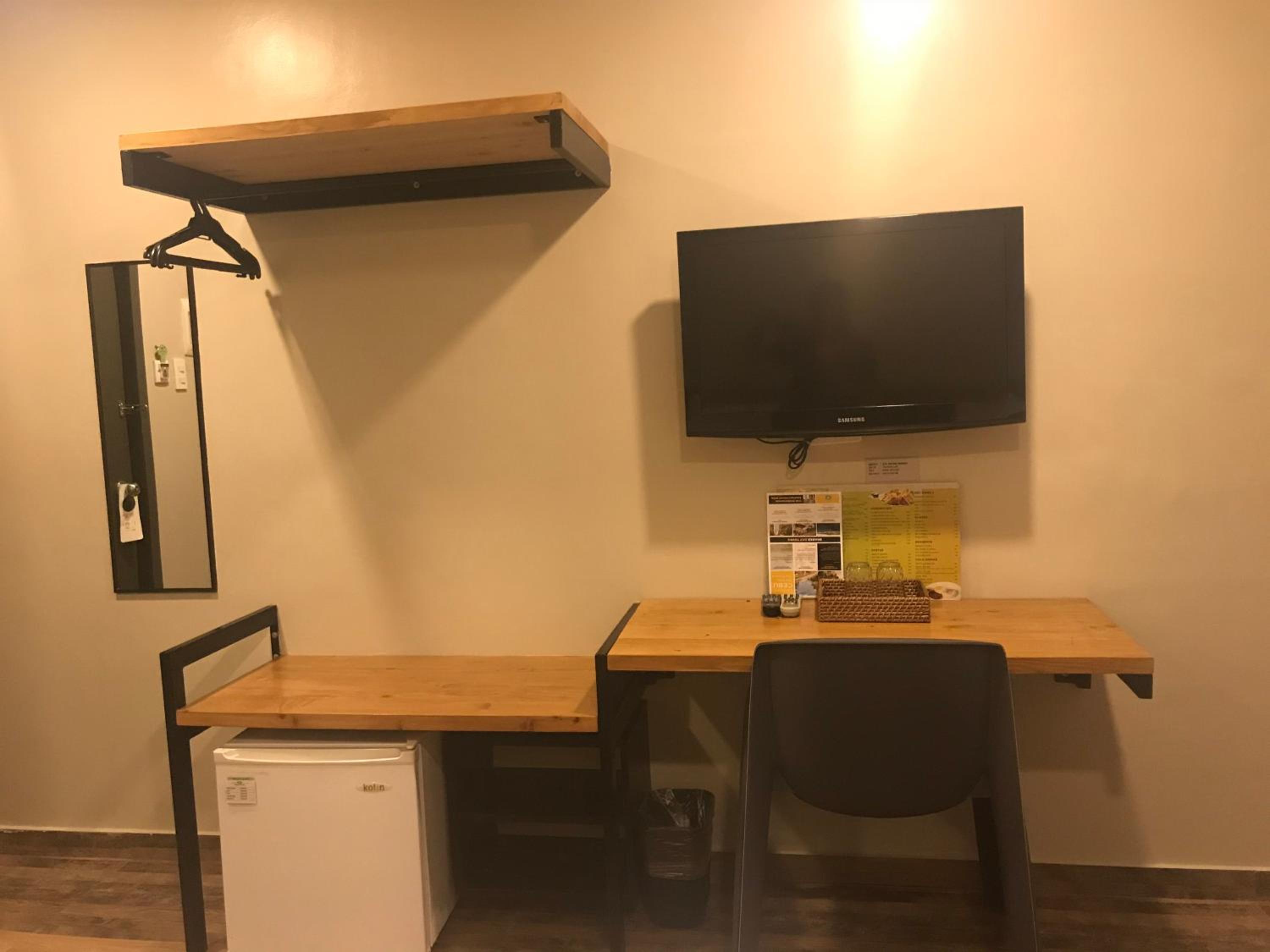 Standard Double or Twin Room - Photo 4