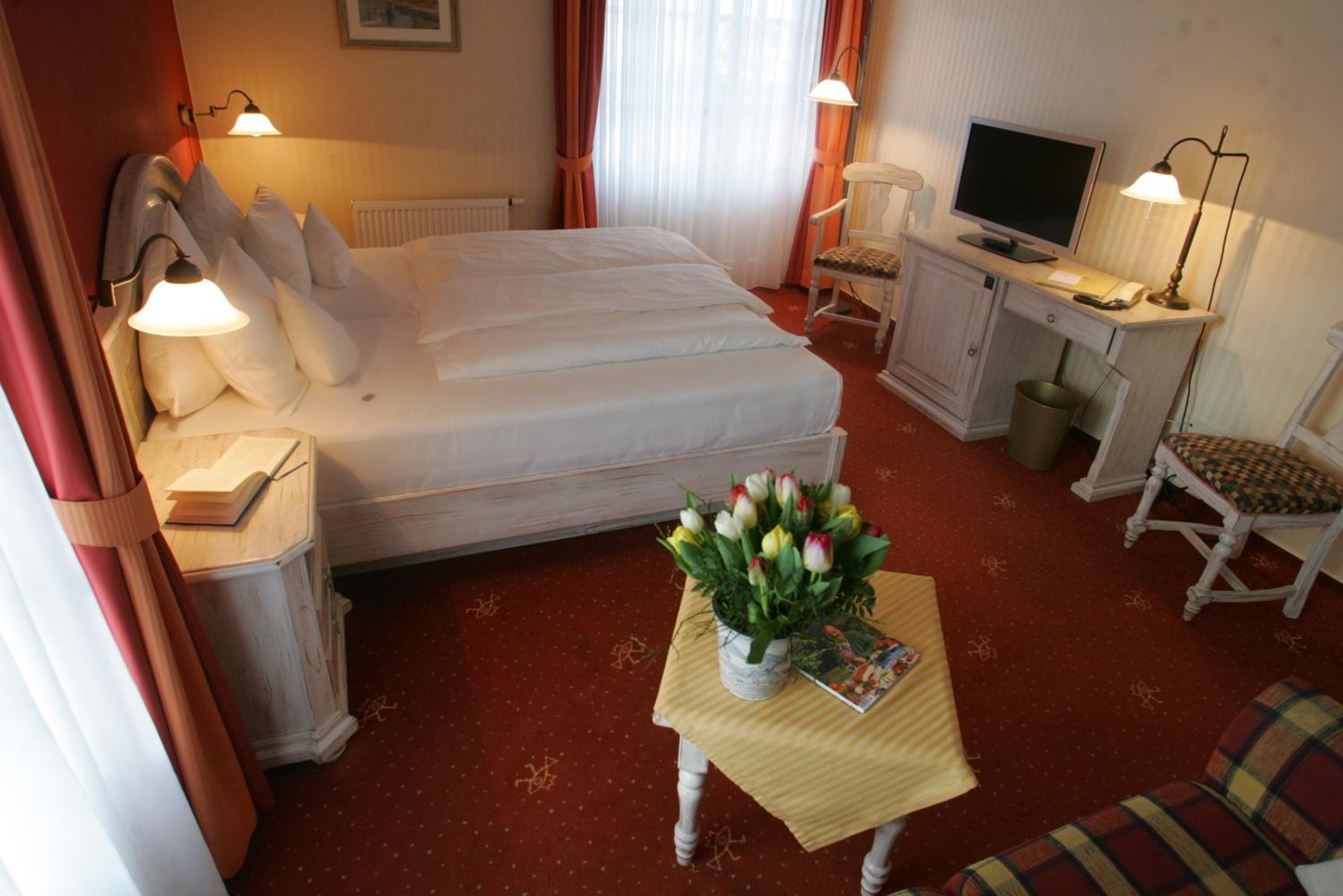 Standard Double Room photo 3