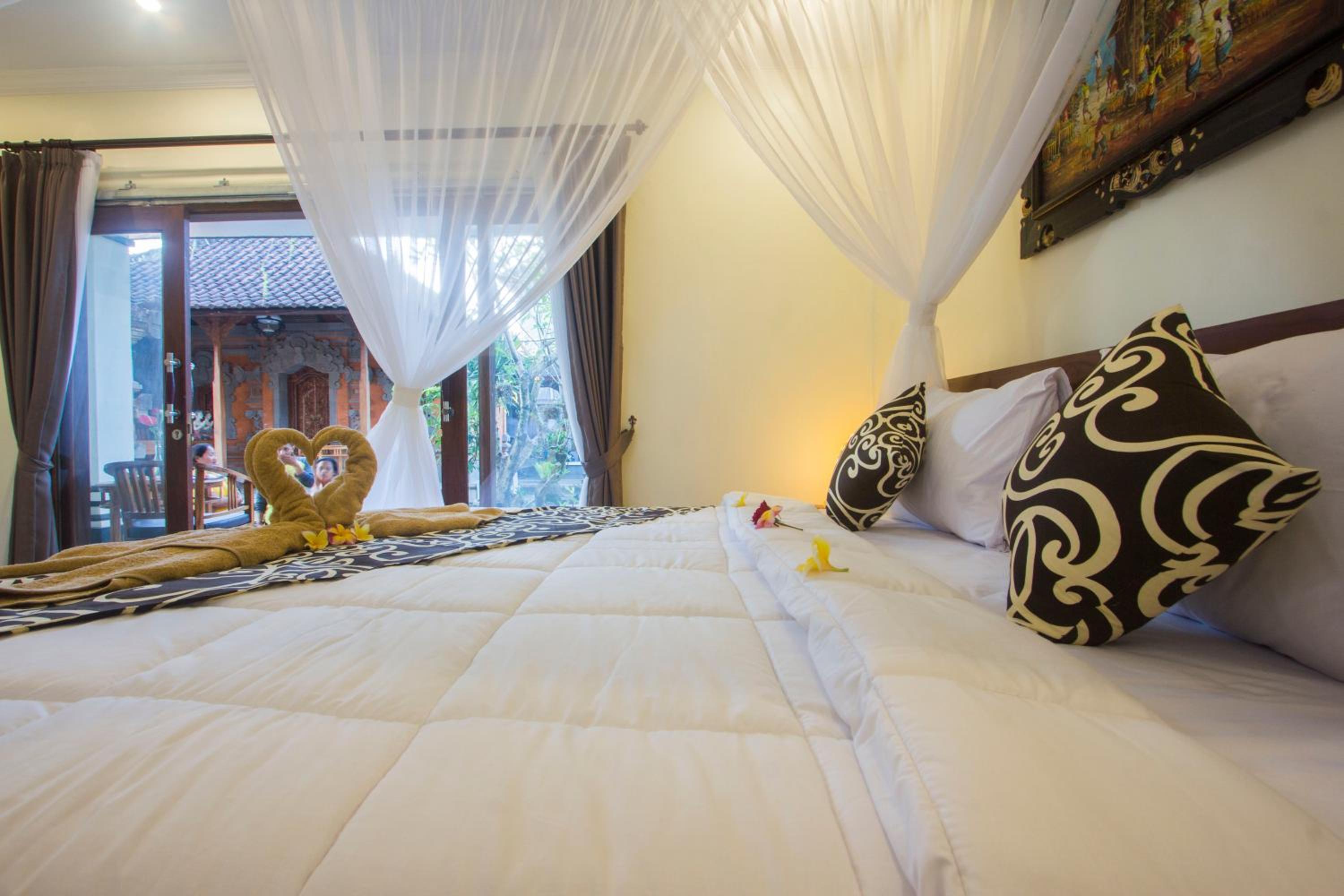 Double Room - Photo 32