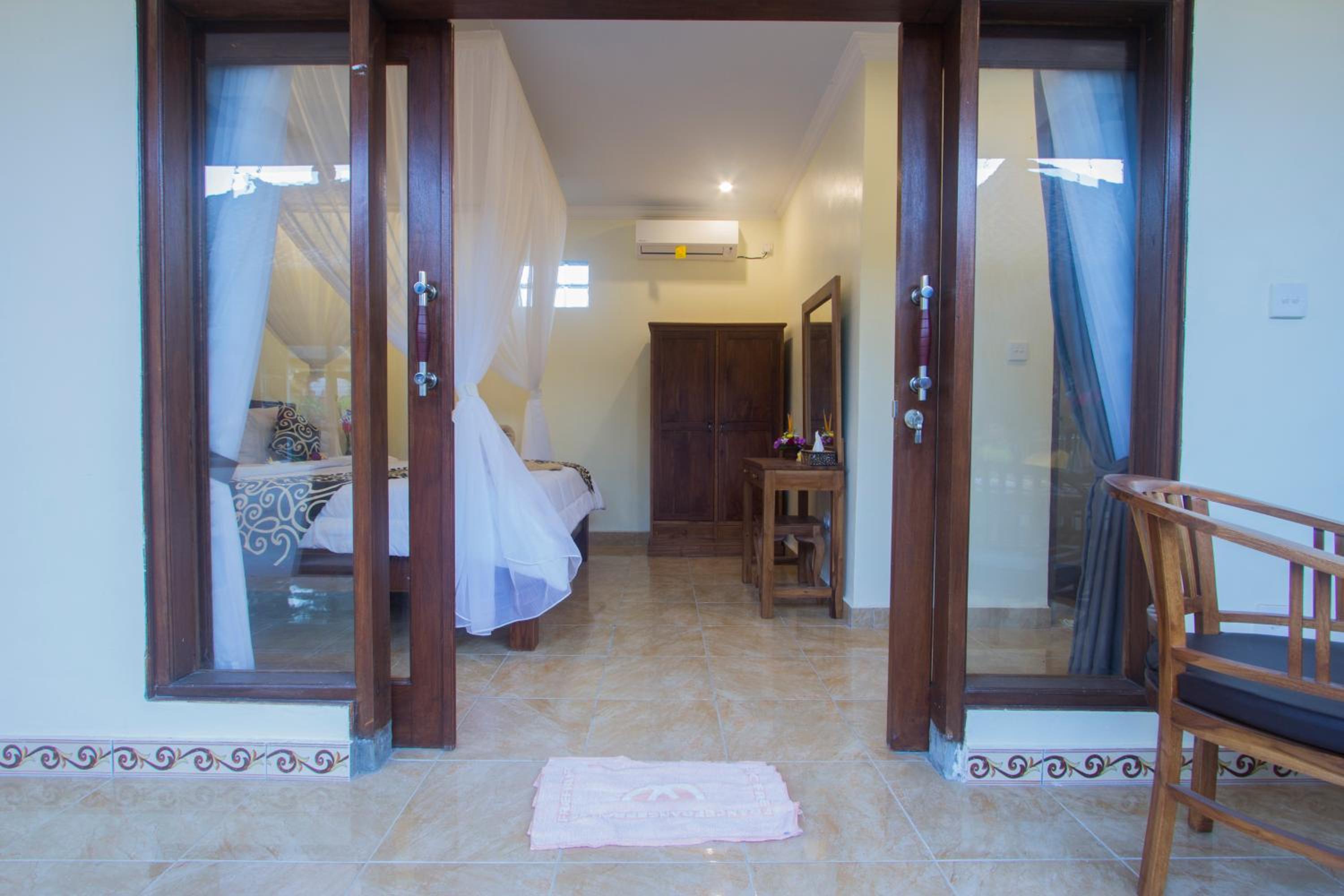 Double Room - Photo 26
