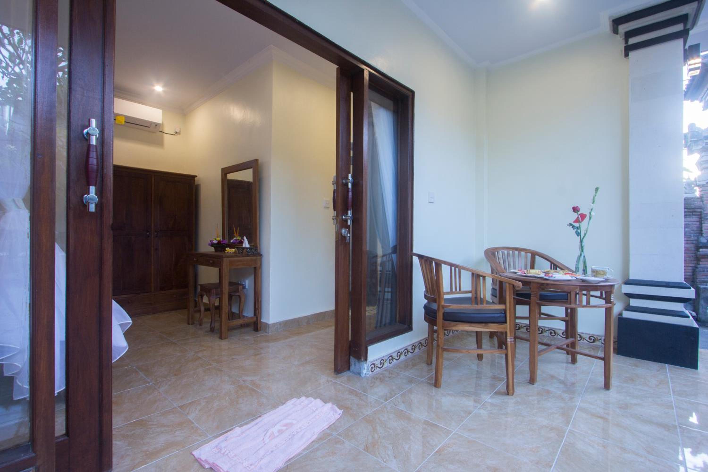 Double Room - Photo 25