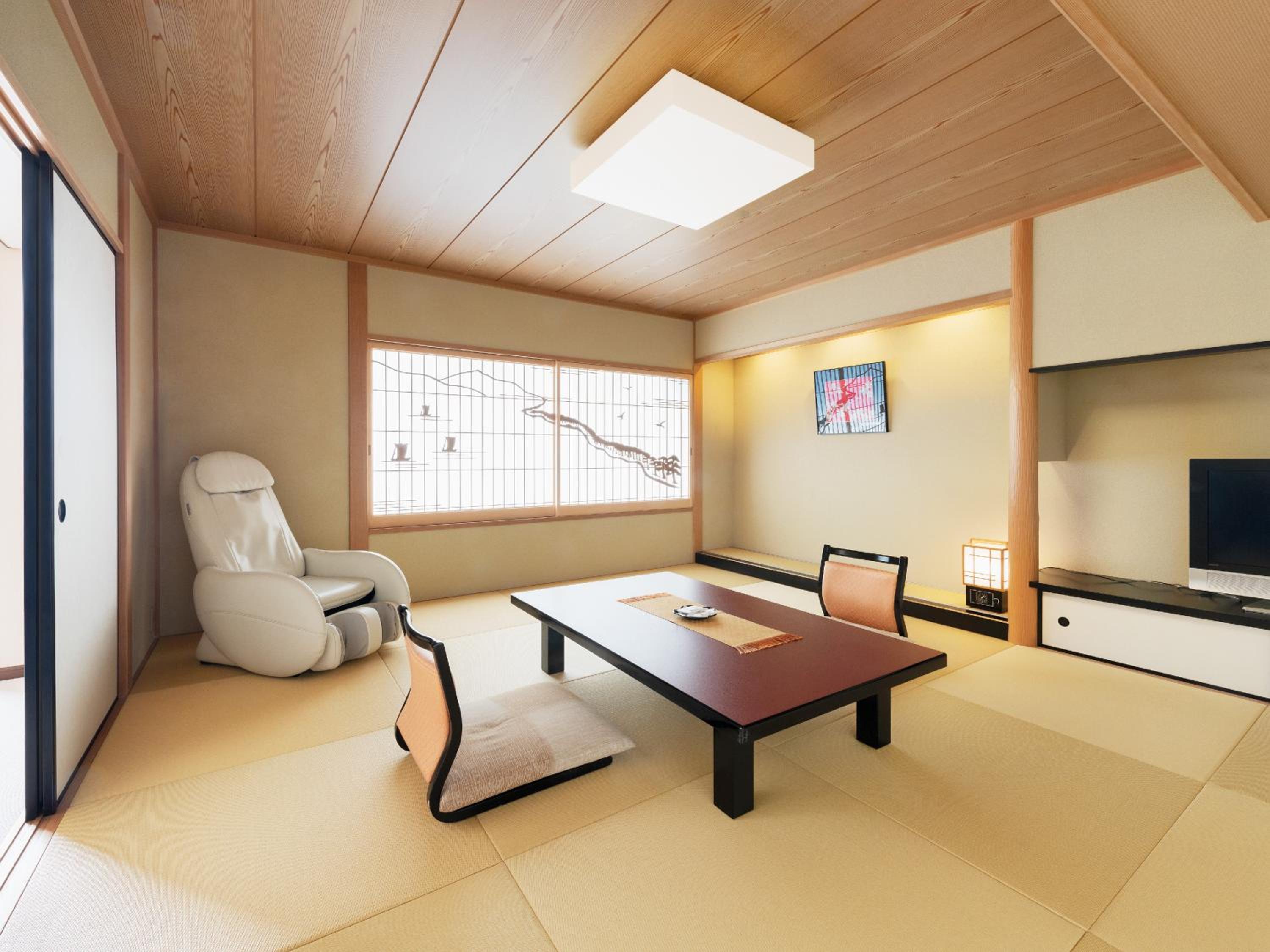Deluxe Room with Tatami Area photo 3