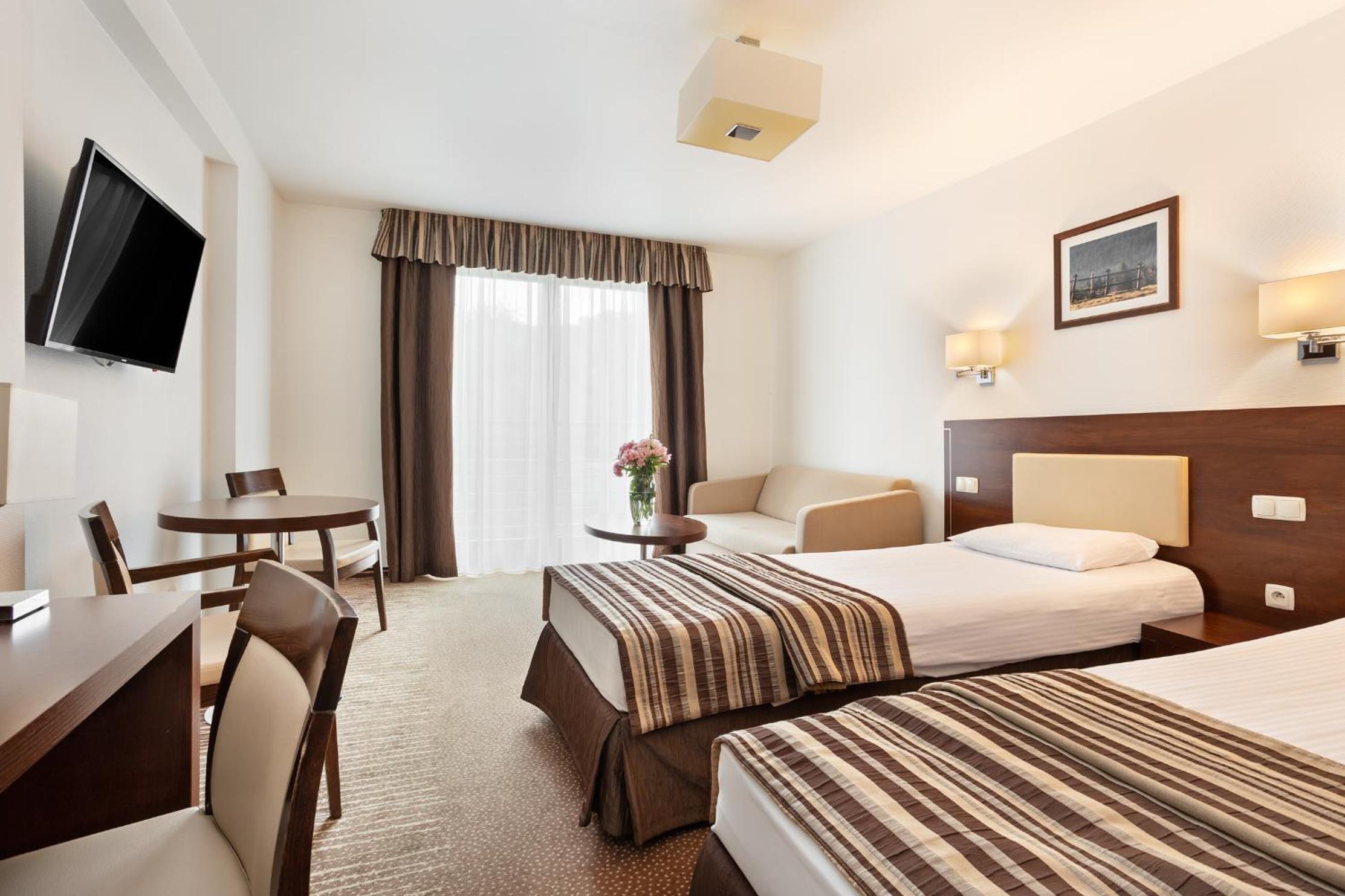 Double or Twin Room with View