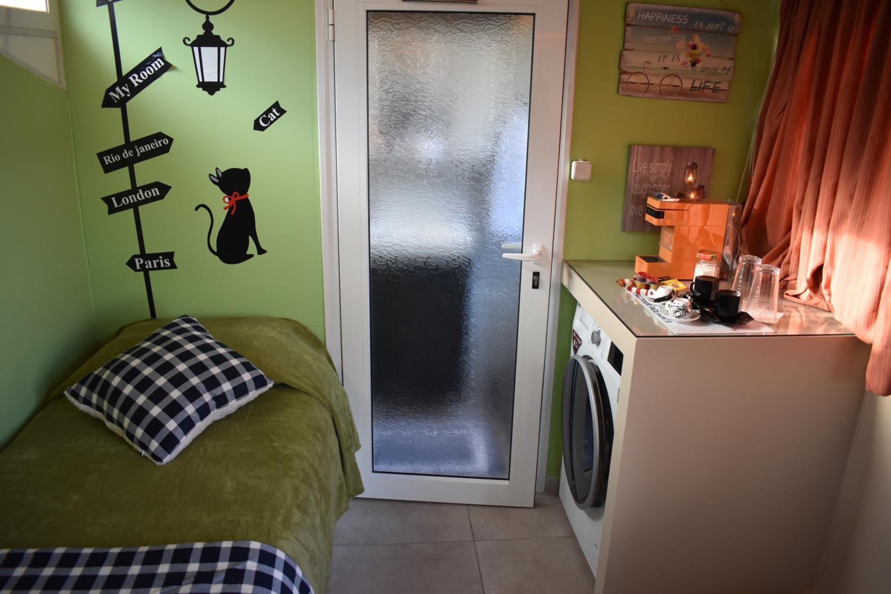 Apartment - Photo 21