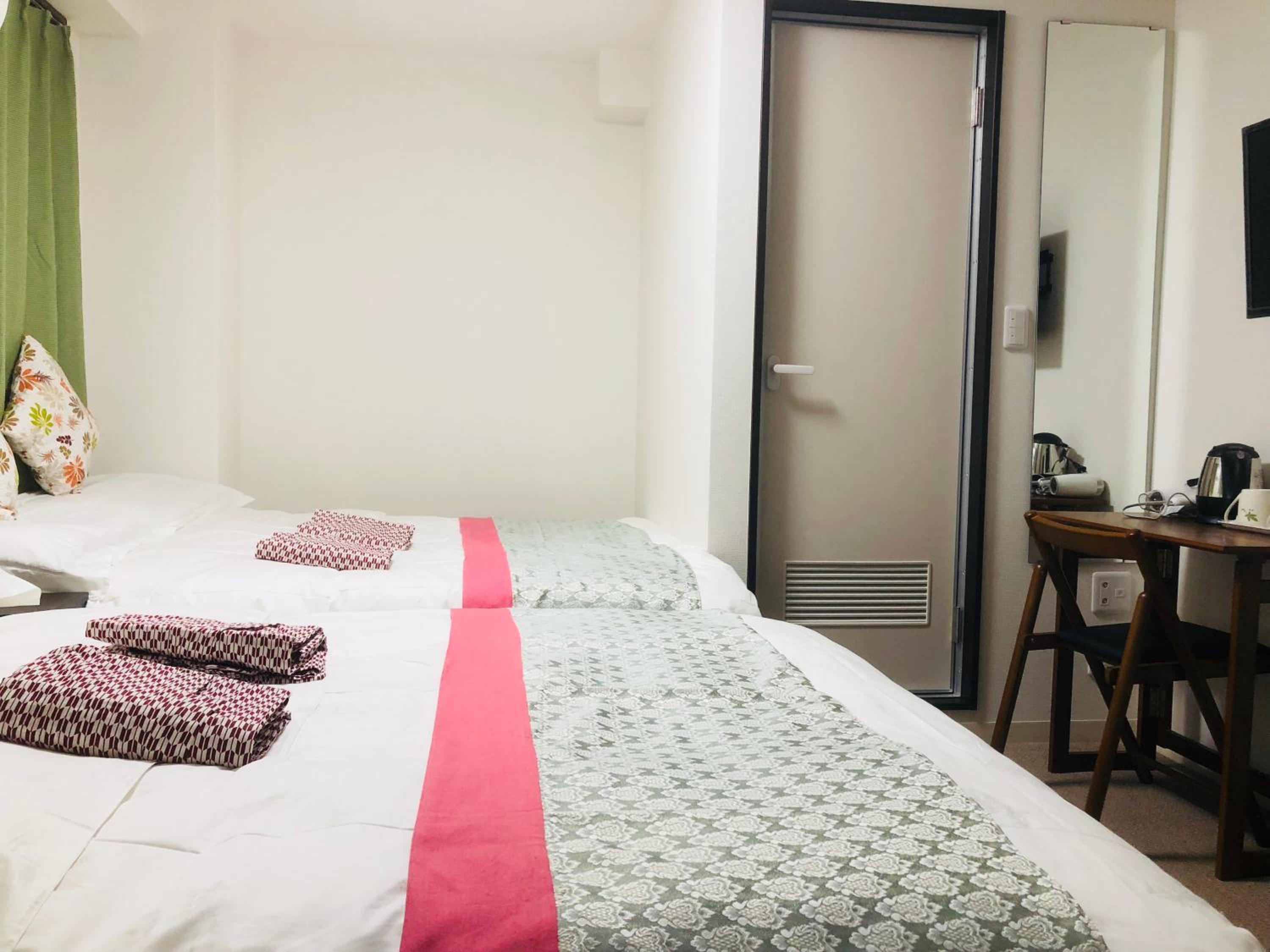 Quadruple Room with Bathroom