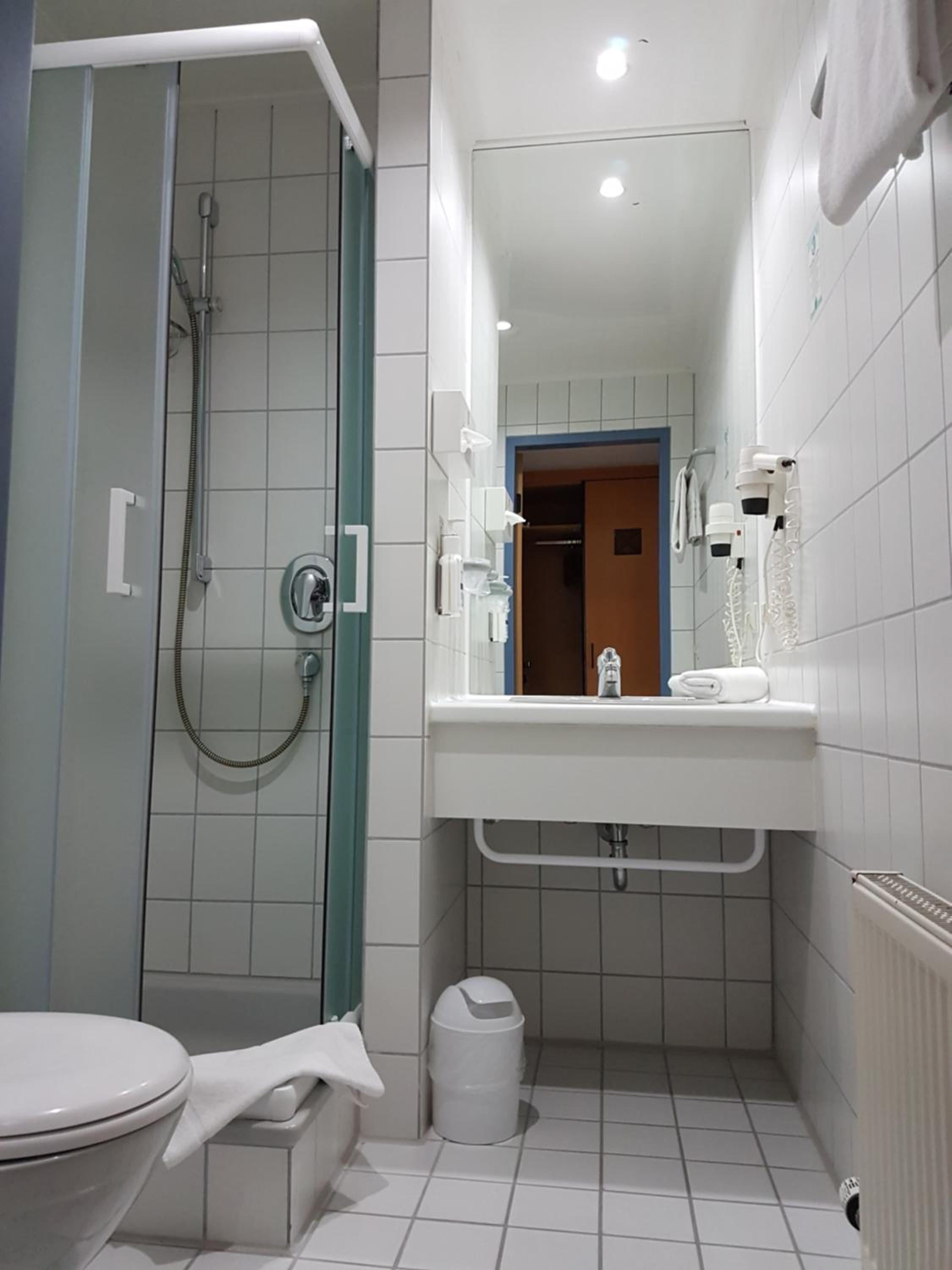 Double Room - Photo 4