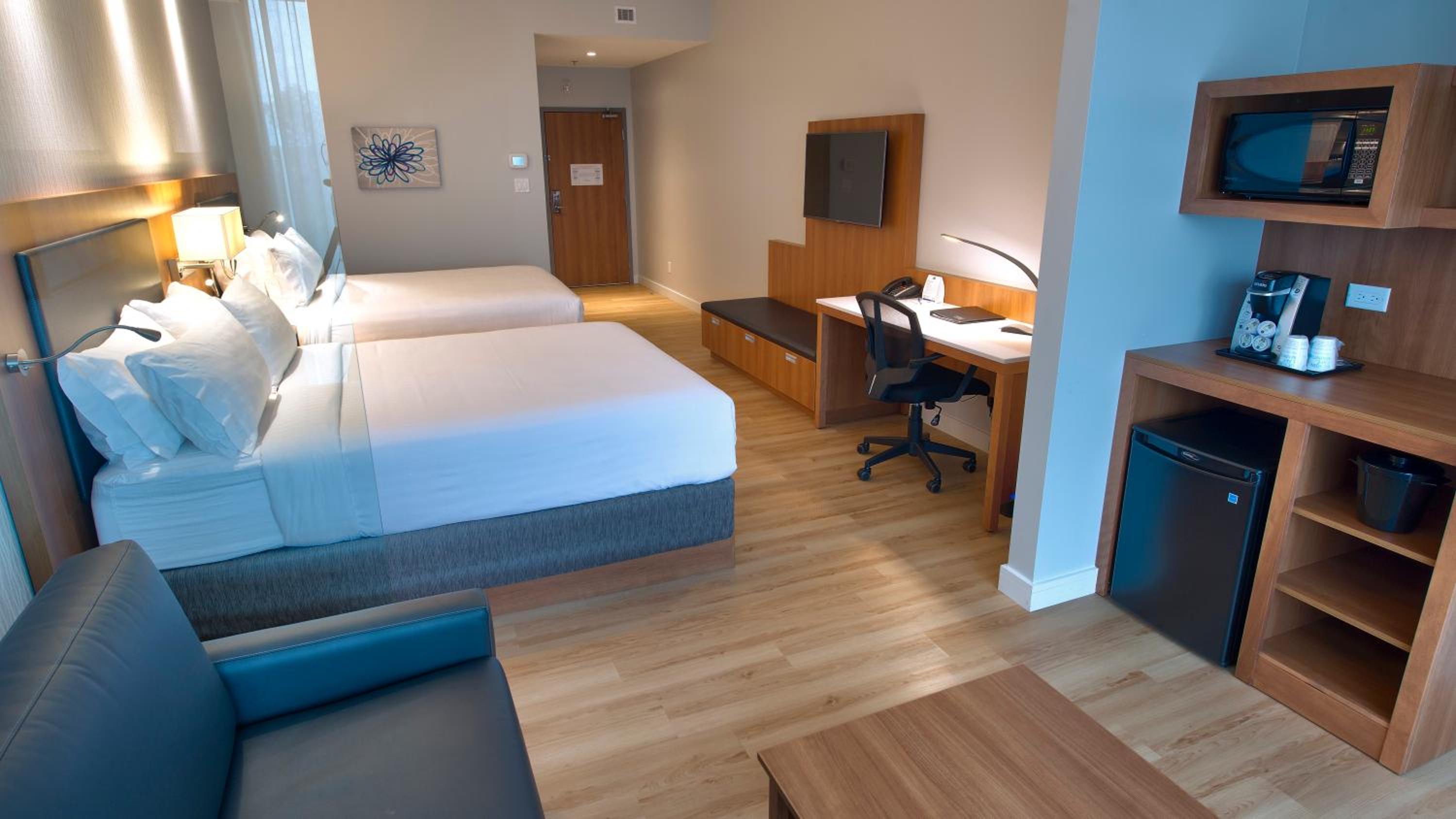 Suite with Two Queen Beds