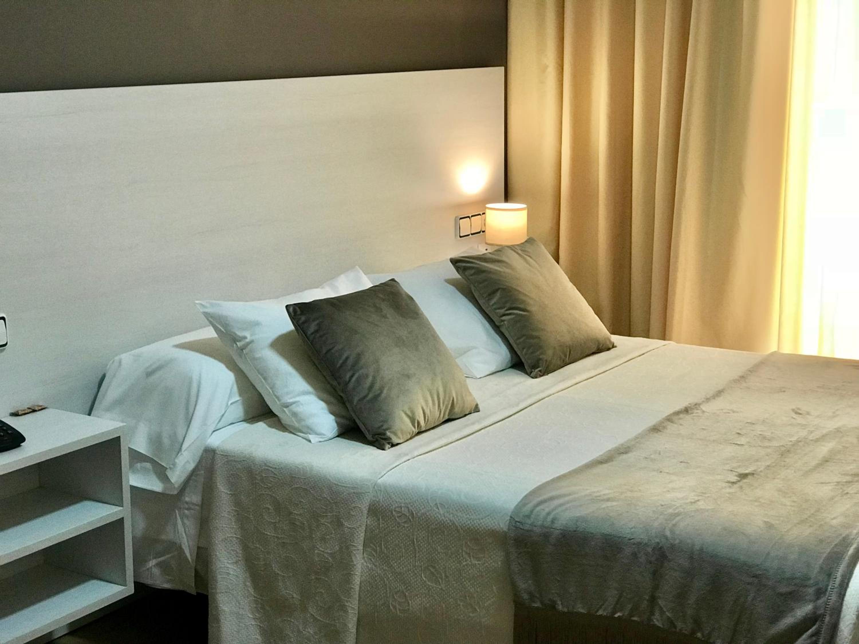 Superior Double Room - Photo 3