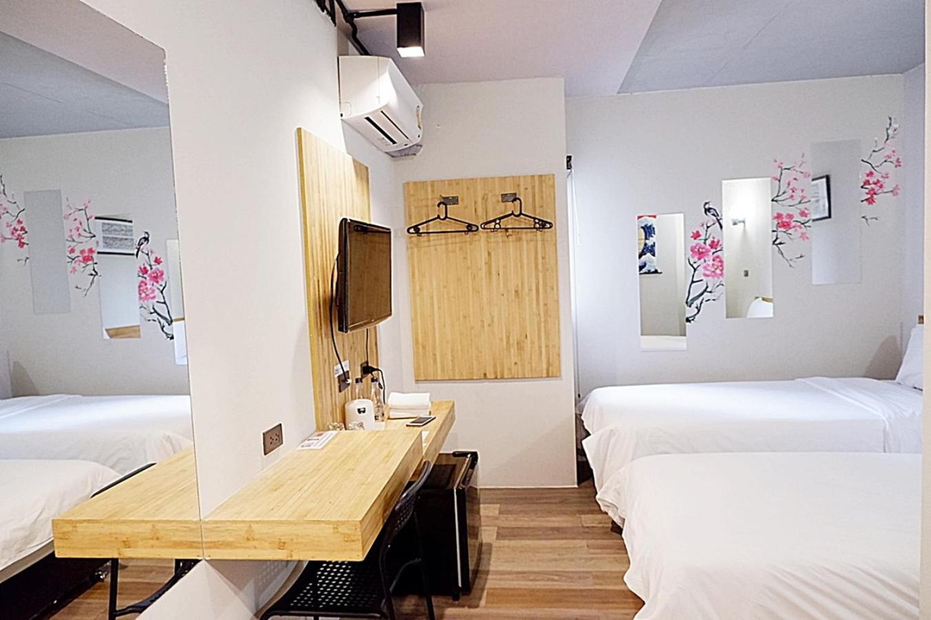 Standard Twin Room photo 2