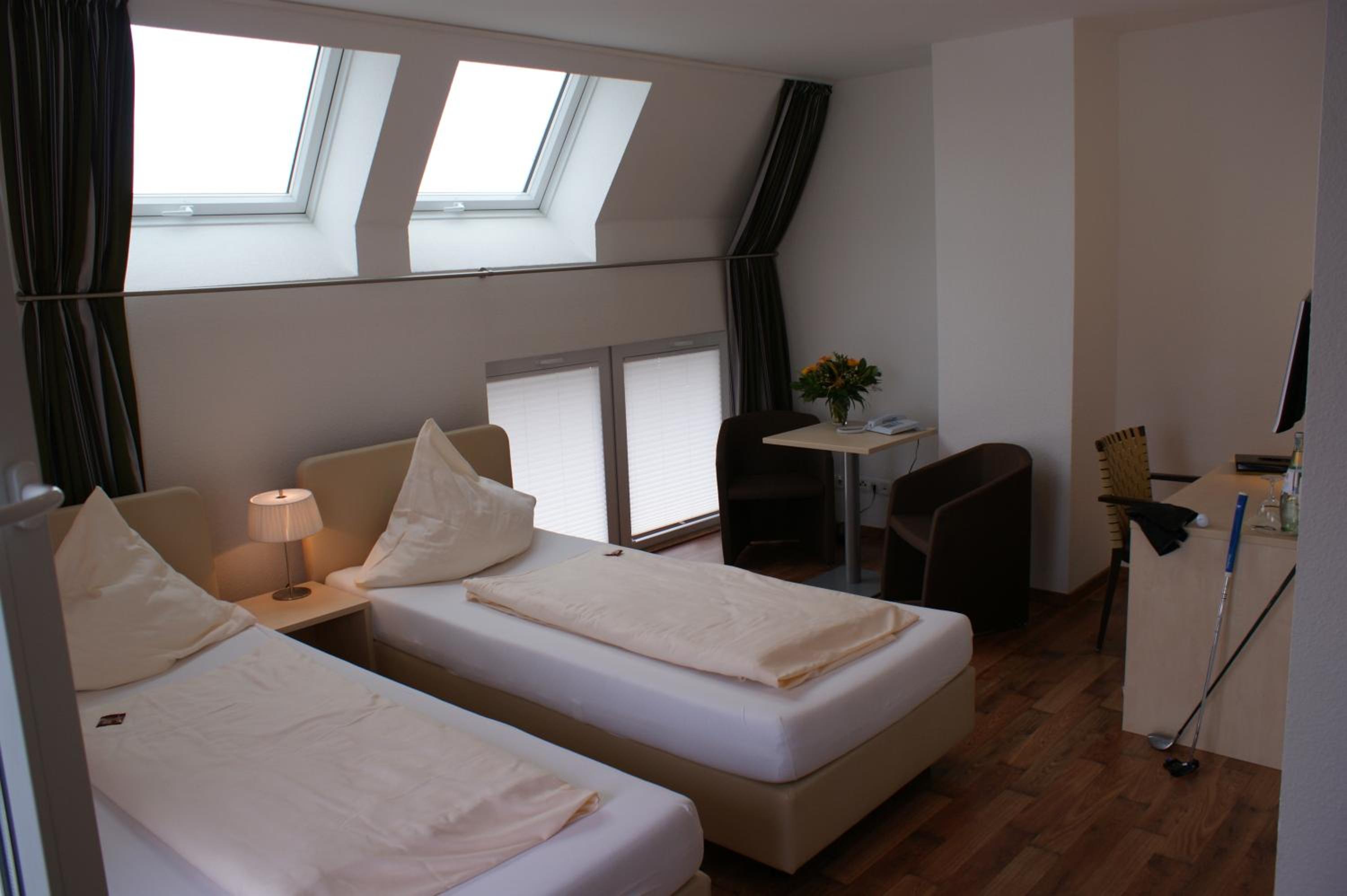 Business Double Room photo 2